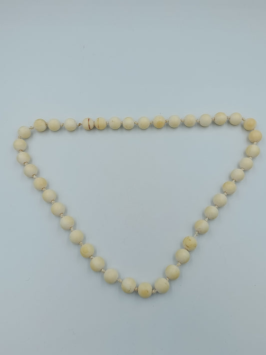 Natur-Elfenbeinfarbene Perlenkette
