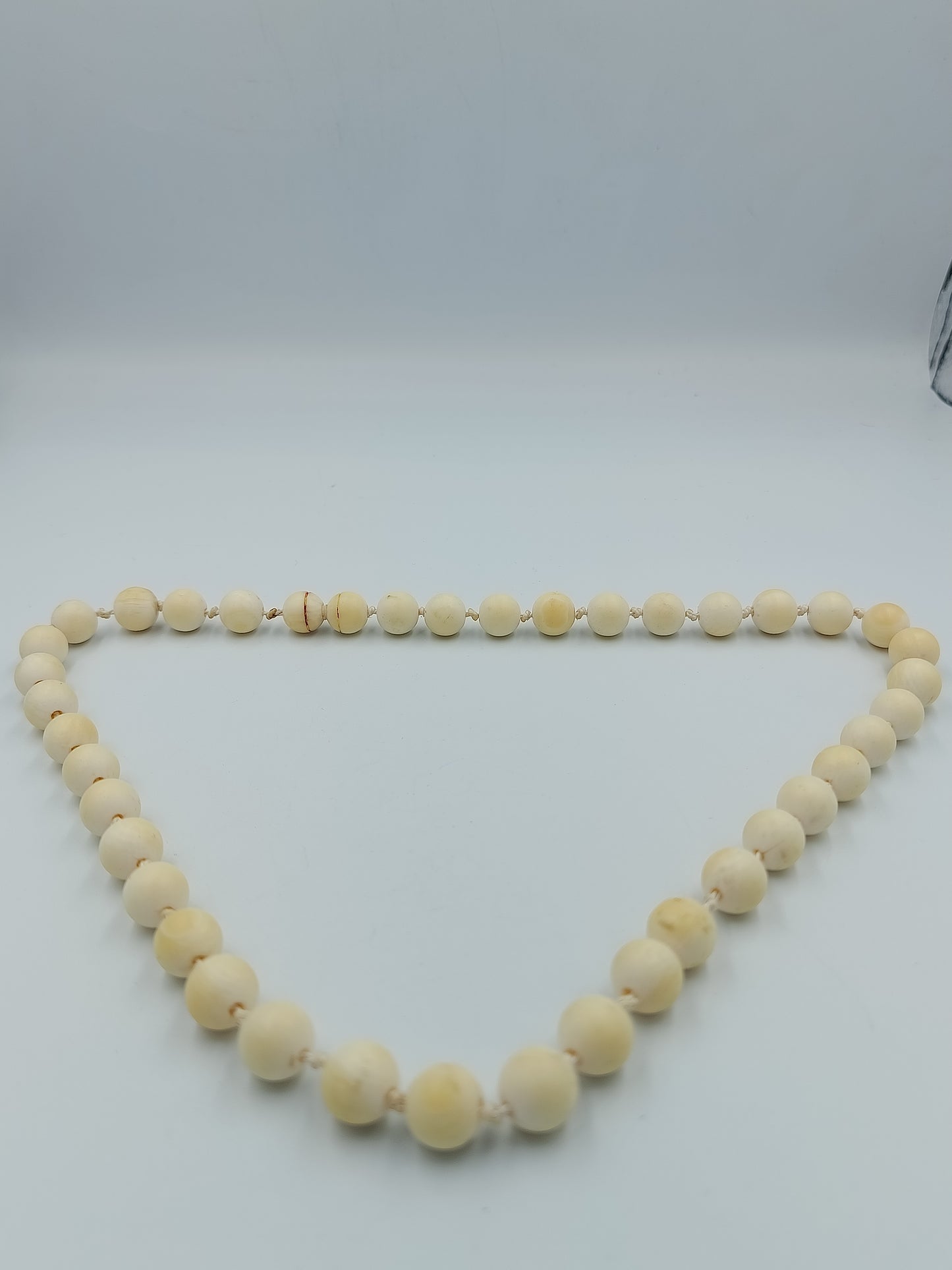 Natur-Elfenbeinfarbene Perlenkette