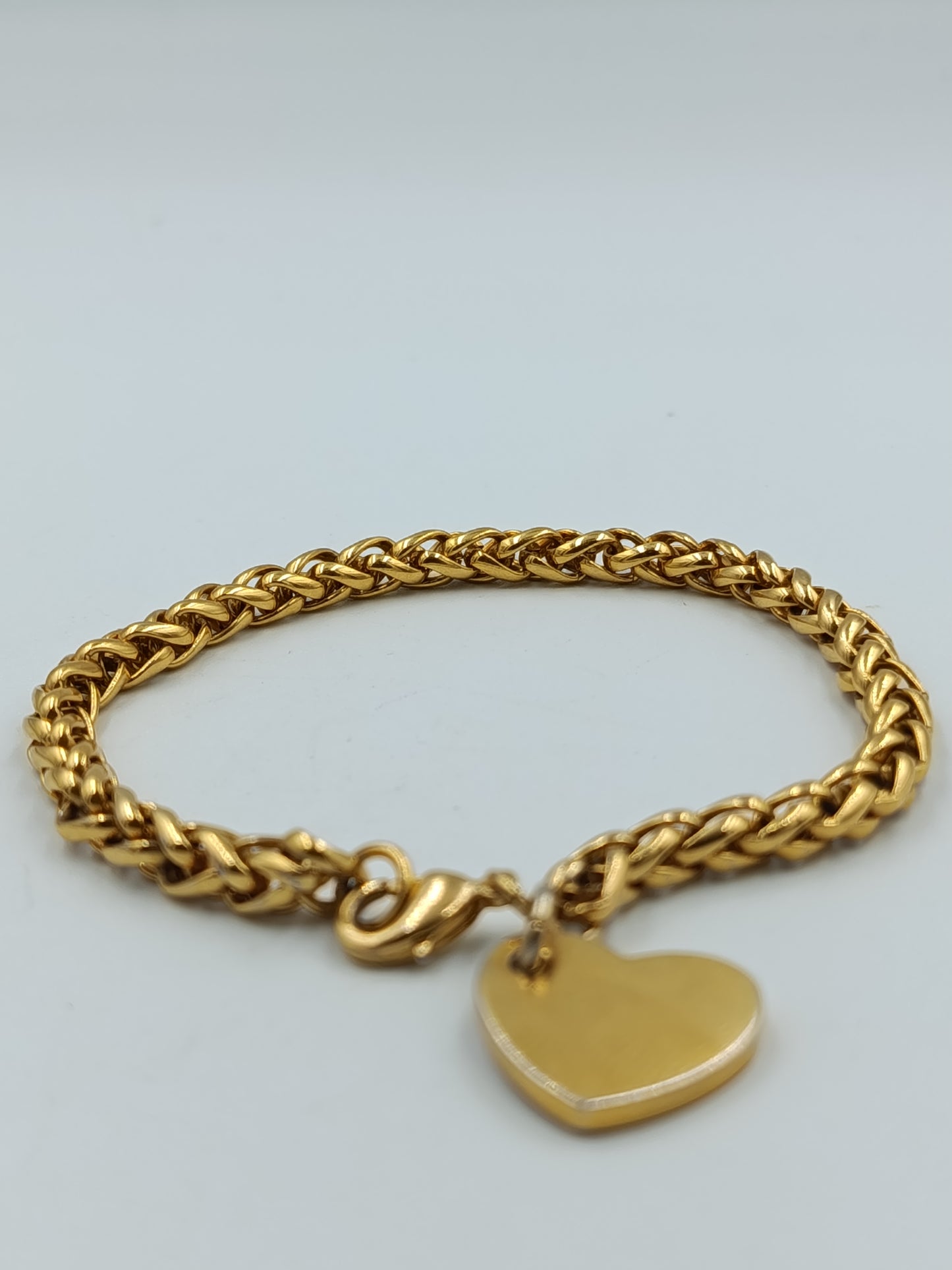 Vergoldetes Armband mit Herzanhänger