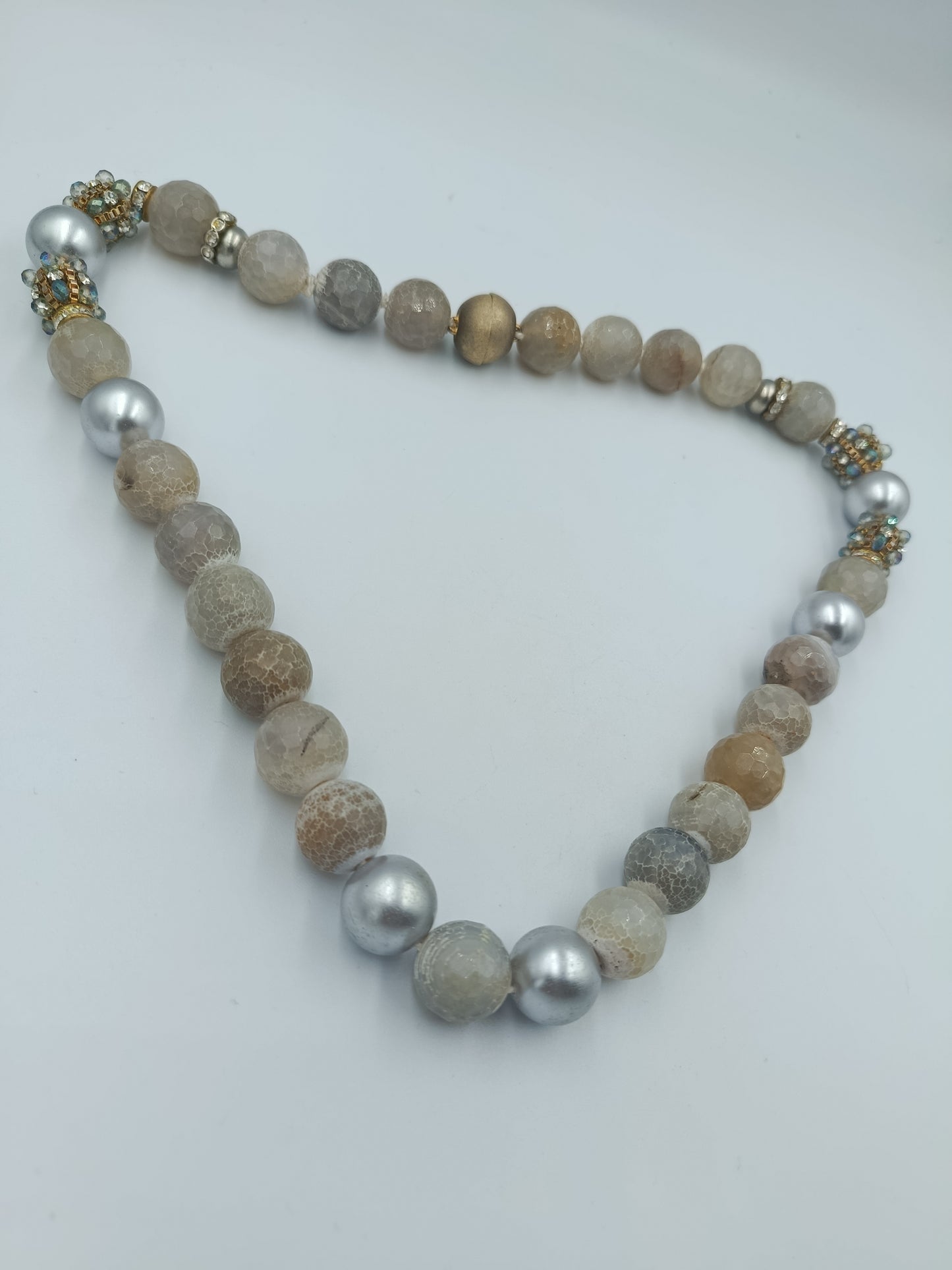 Statement-Halskette mit Achatperlen & Strass-Elementen