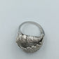 Versilberter Ring mit Blätter-Design