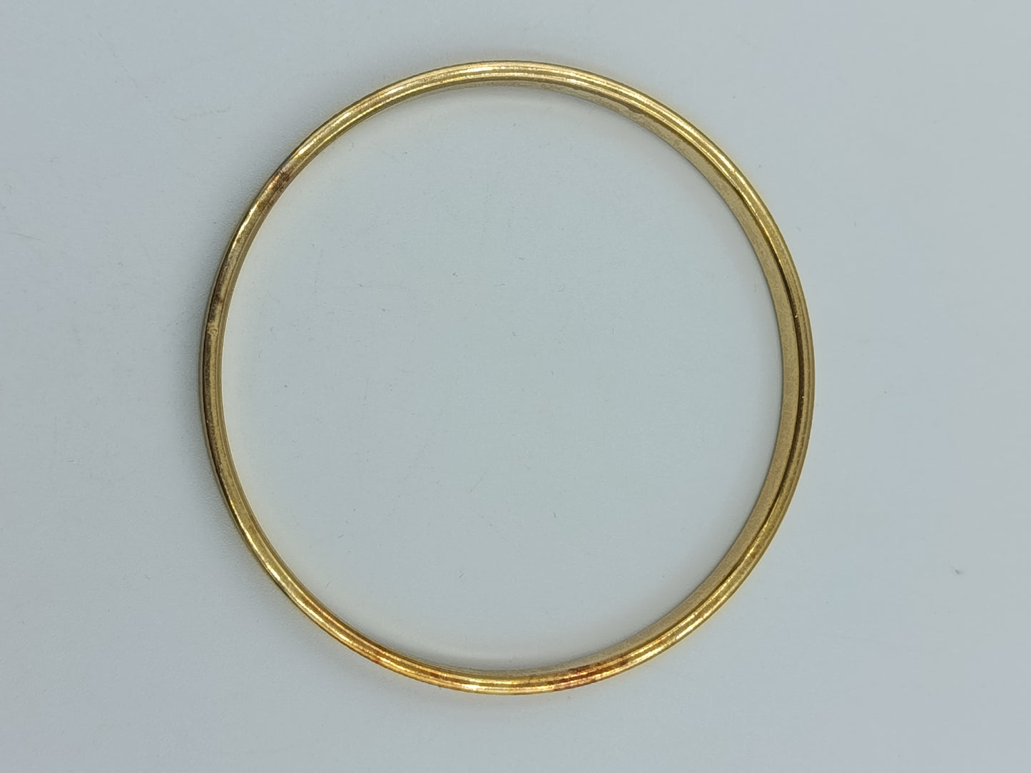 Klassischer Armreif in Goldoptik