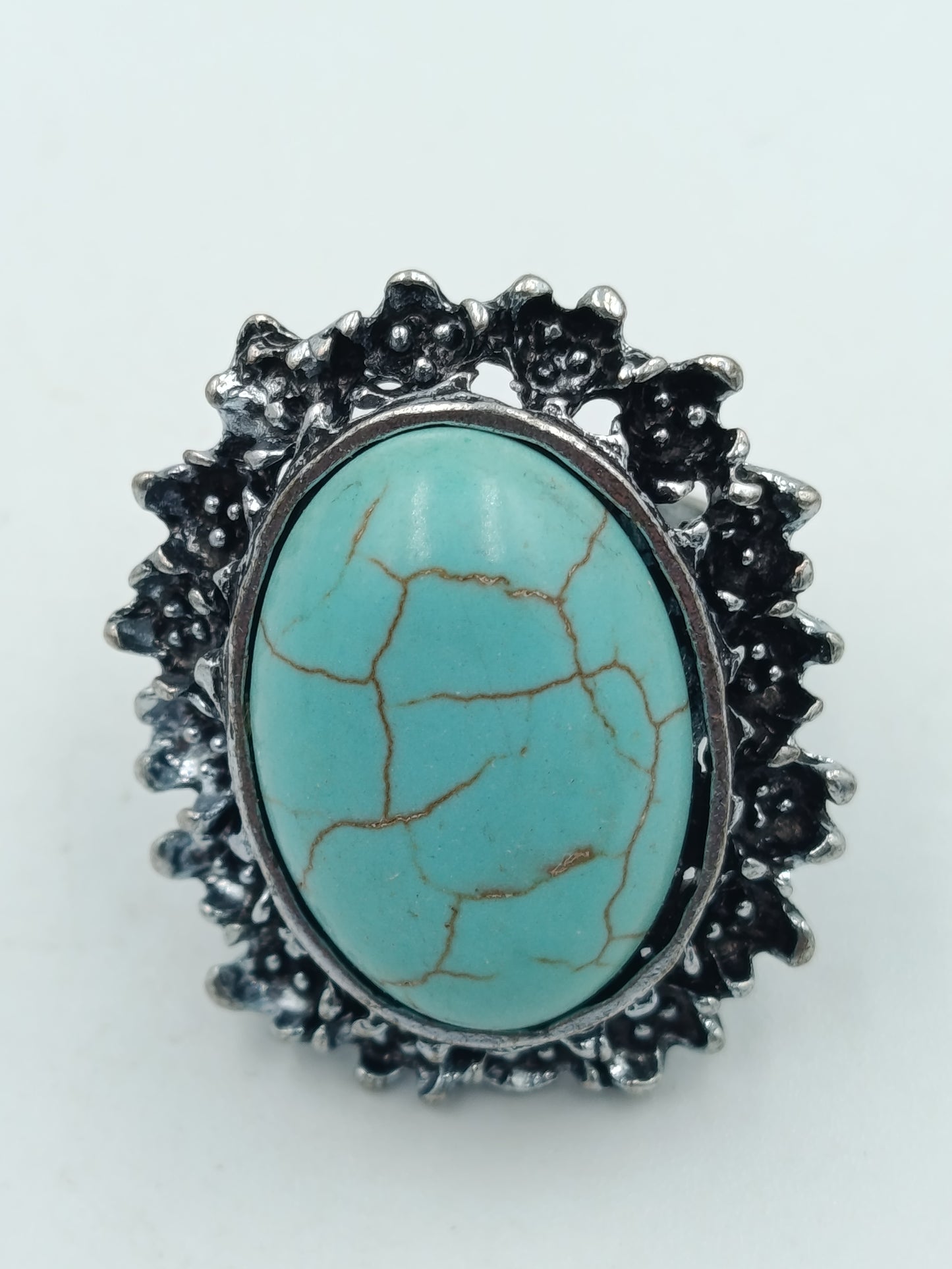 Statement-Ring mit großem Türkis-Cabochon