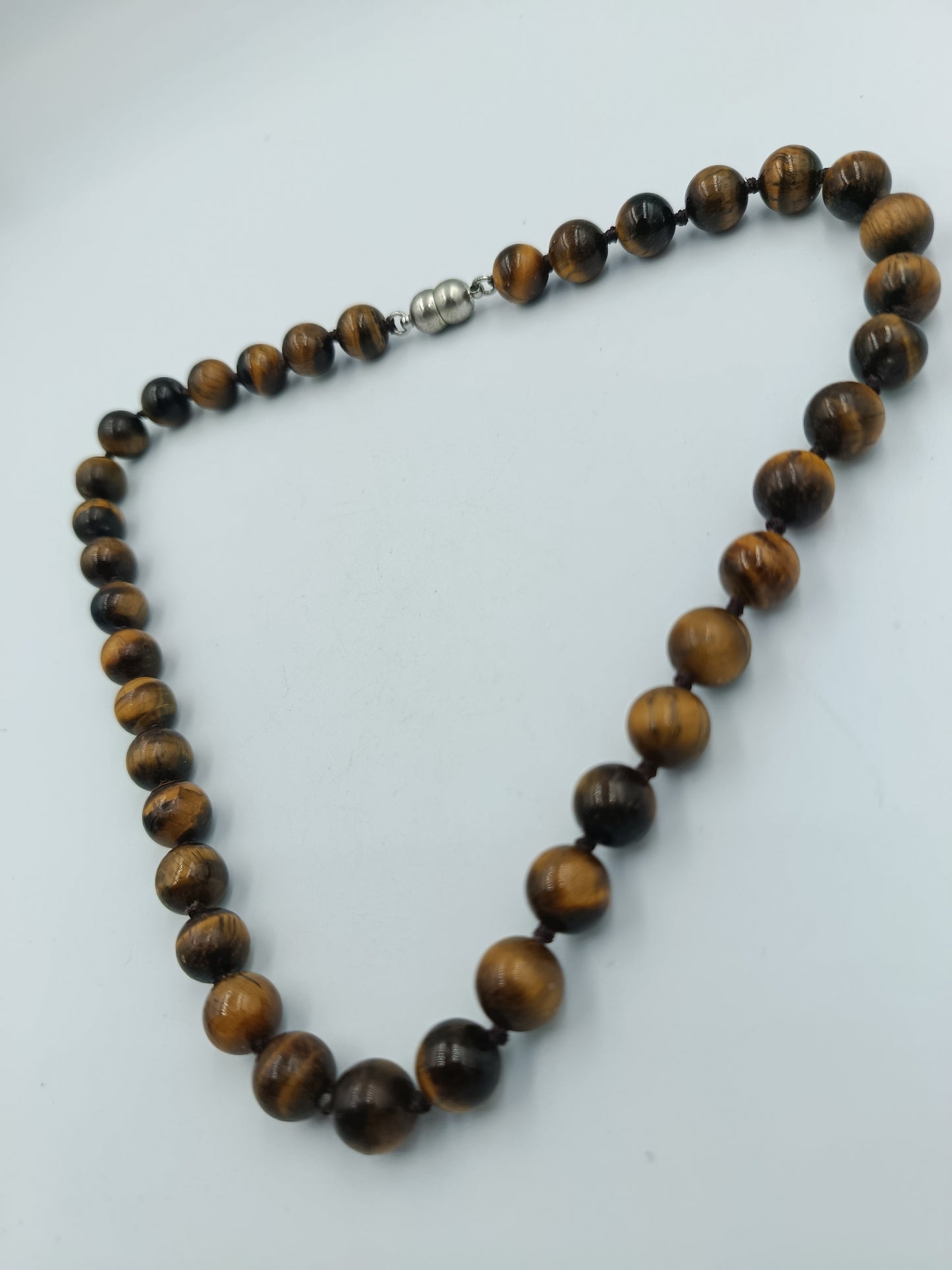 Halskette mit Tigerauge-Perlen und Magnetverschluss