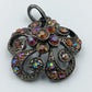 Vintage-Anhänger mit bunten Strasssteinen im Blüten-Design