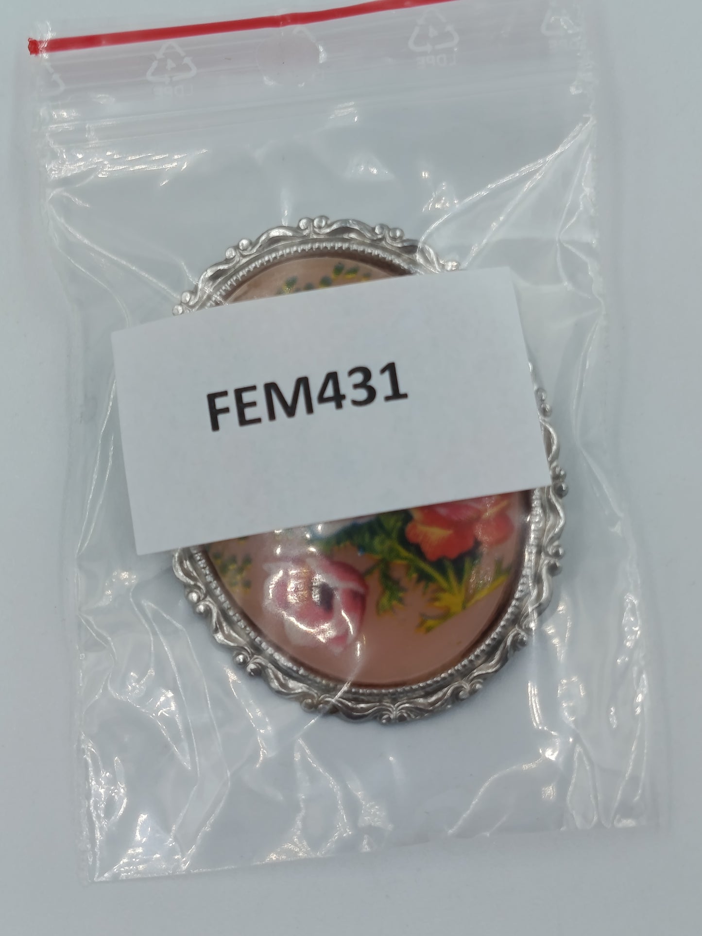 Vintage-Brosche „Blumenbouquet“ im Medaillonstil