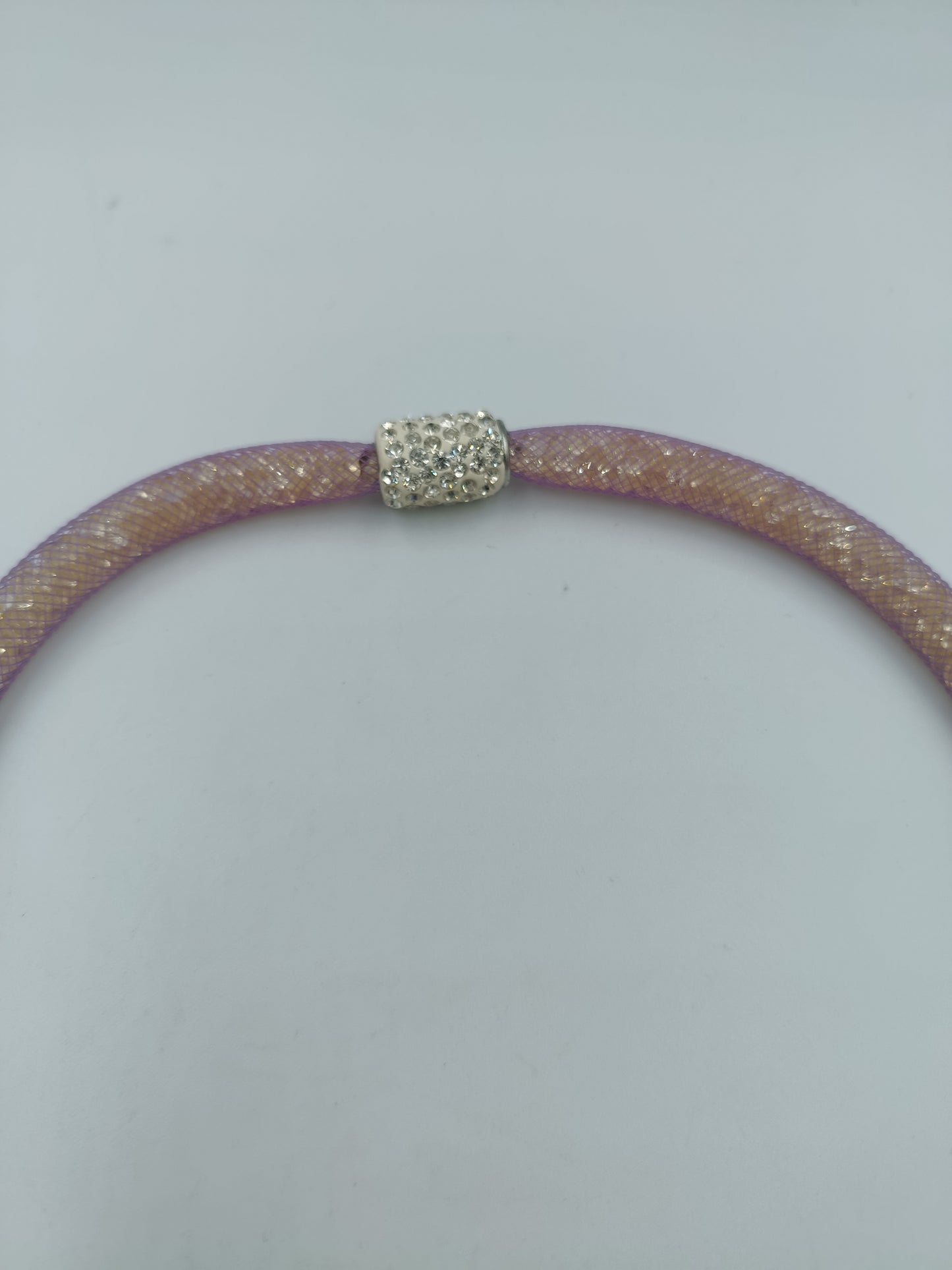 Modische Collier-Kette mit Strass-Magnetverschluss