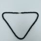 Schwarze Glasperlenkette im Twist-Design