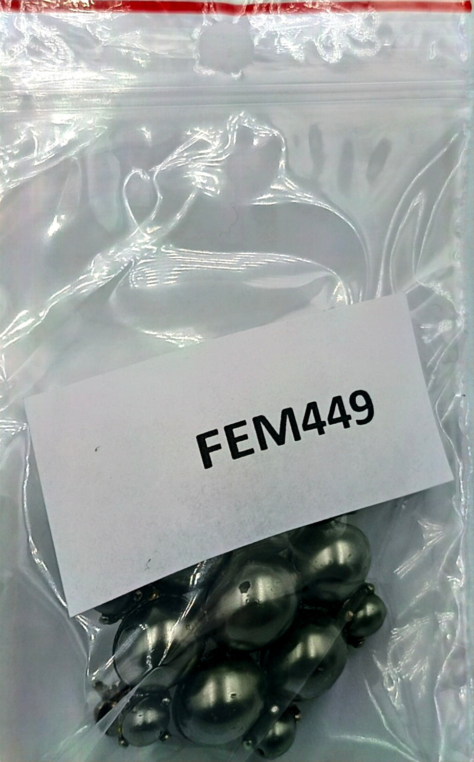 Vintage Brosche mit grauen Kunstperlen