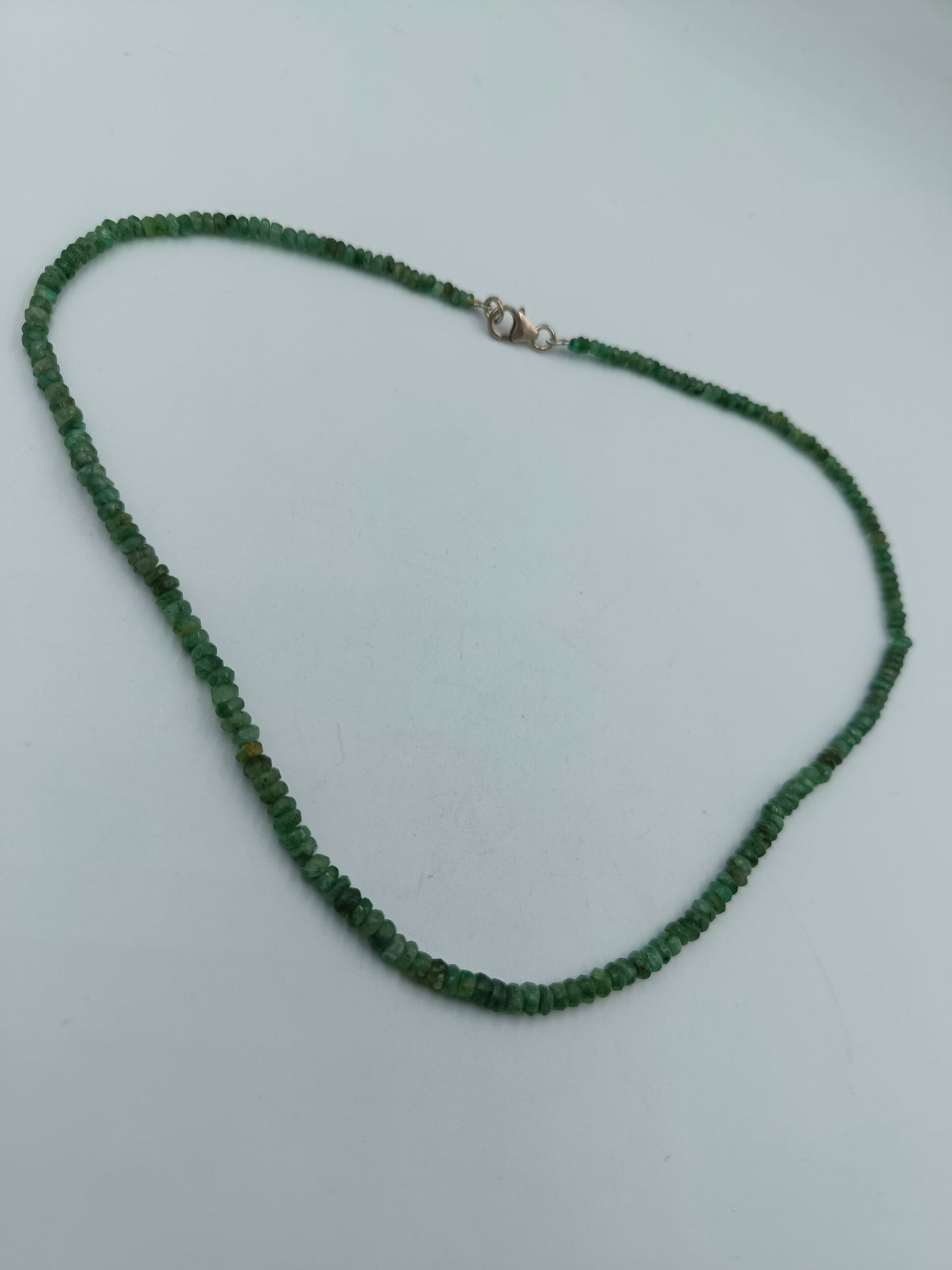 Smaragd-Kette mit 925er Silberverschluss