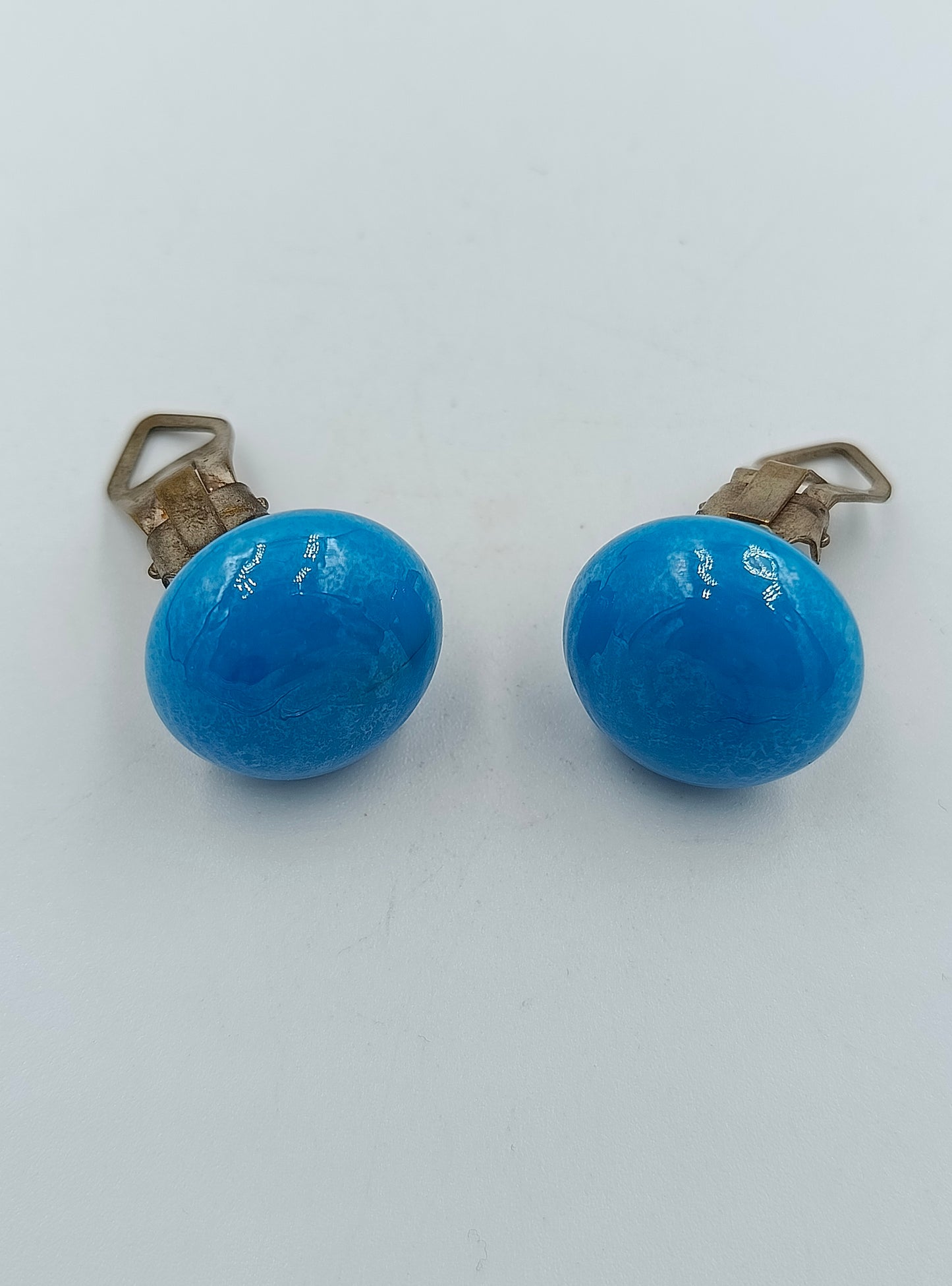 Vintage Ohrclips mit blauen Cabochons