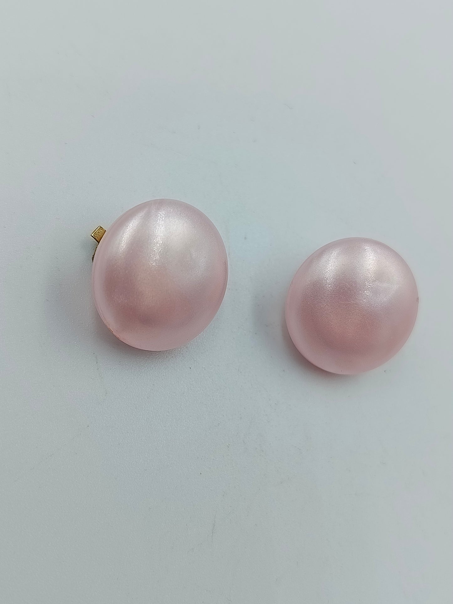 Vintage Ohrclips in zartem Rosa