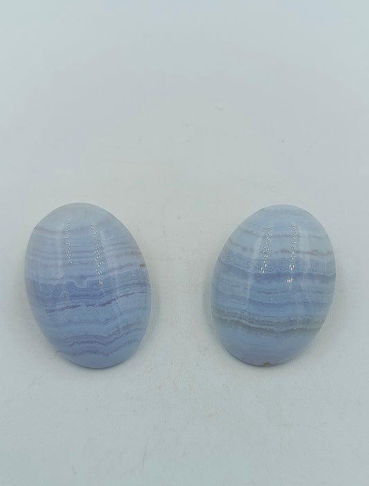 Vintage Ohrclips mit blauem Chalcedon (Achat-Optik)