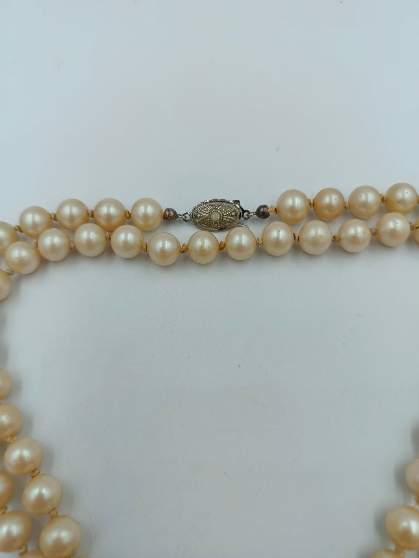 Zweireihige Perlenkette mit 835 Silberverschluss