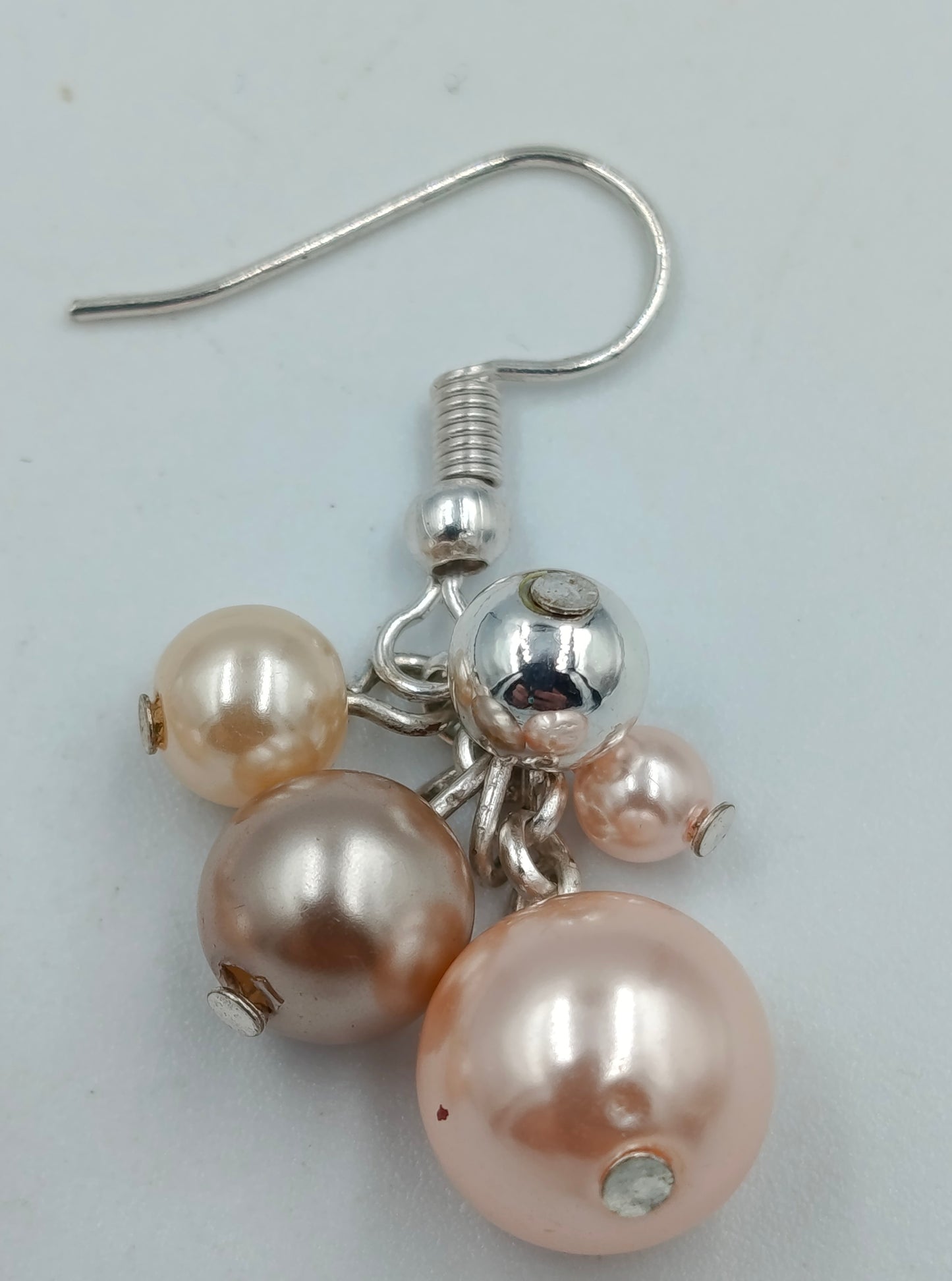 Perlenohrringe in Champagner und Rosé