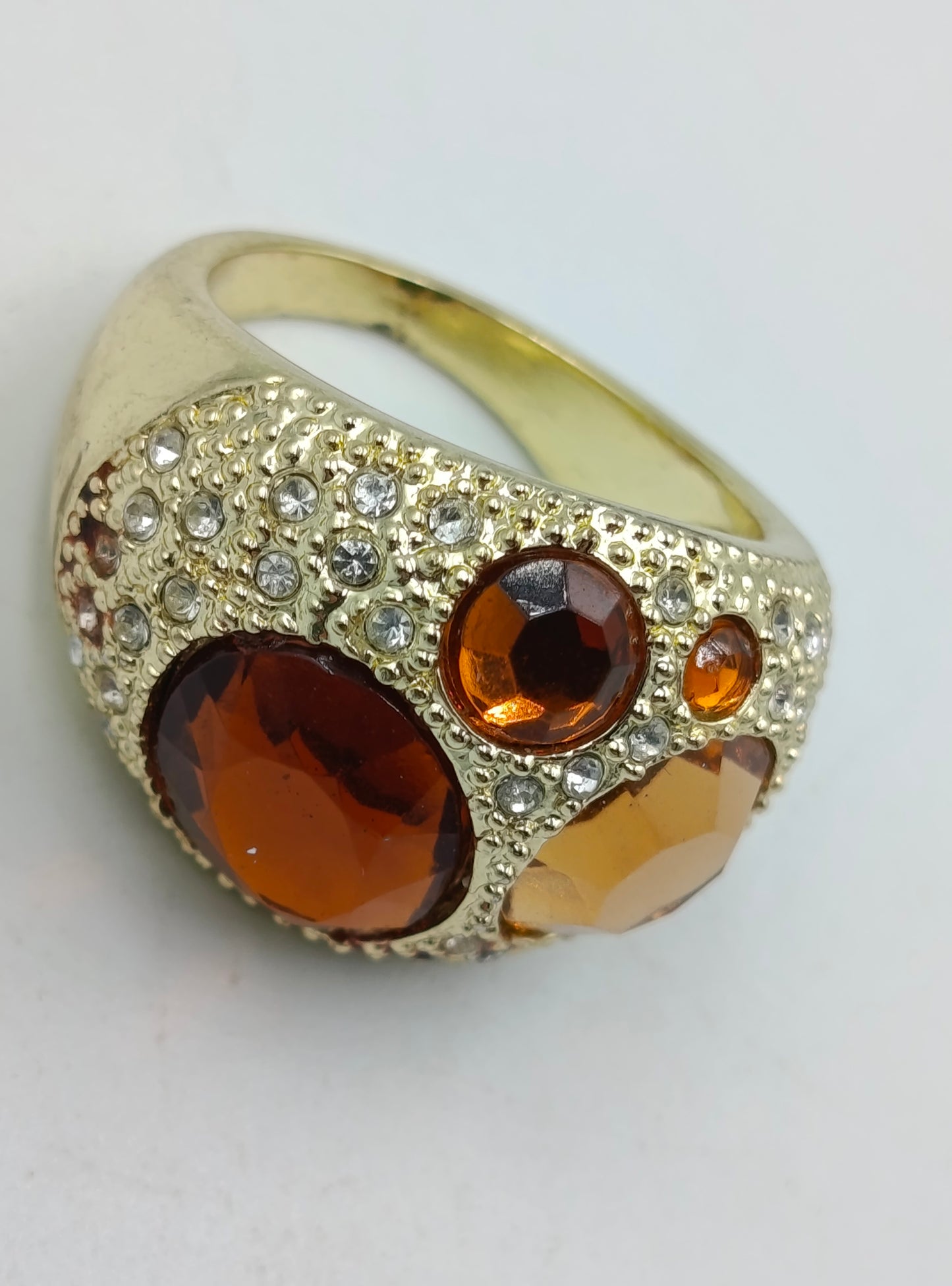 Damenring mit Strass und braunen Schmucksteinen