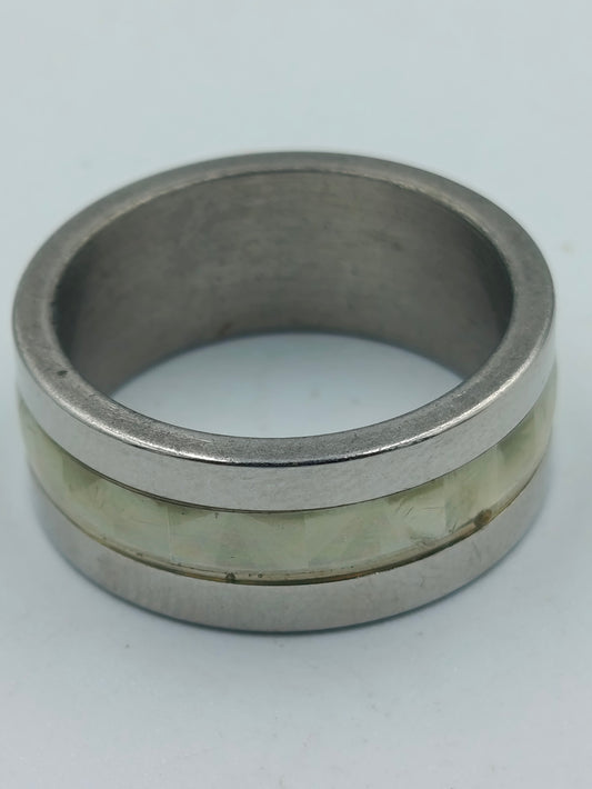 Edelstahlring mit heller Einlage