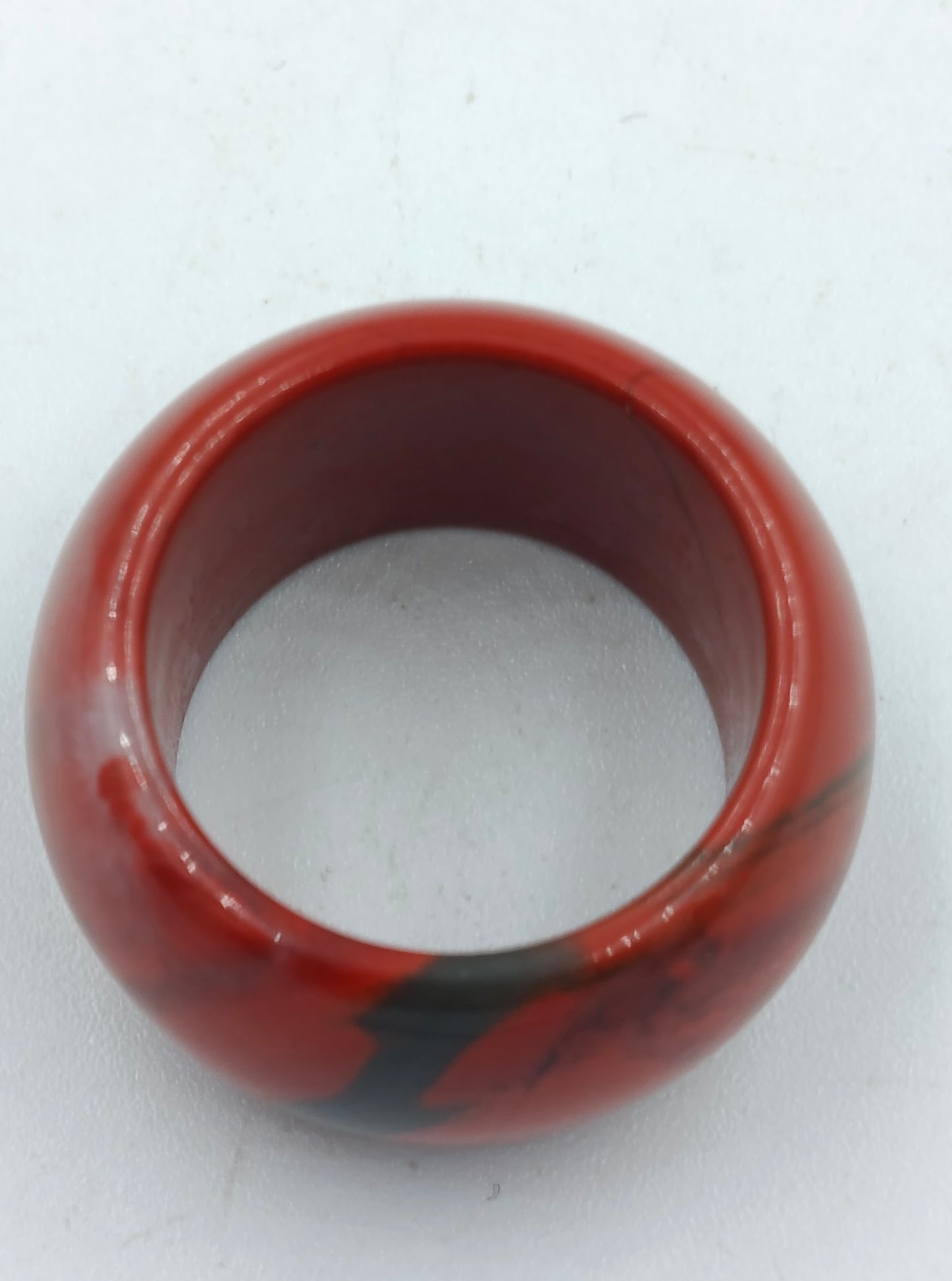 Ring aus rotem Jaspisstein