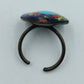 Verstellbarer Ring mit buntem Emaille-Design