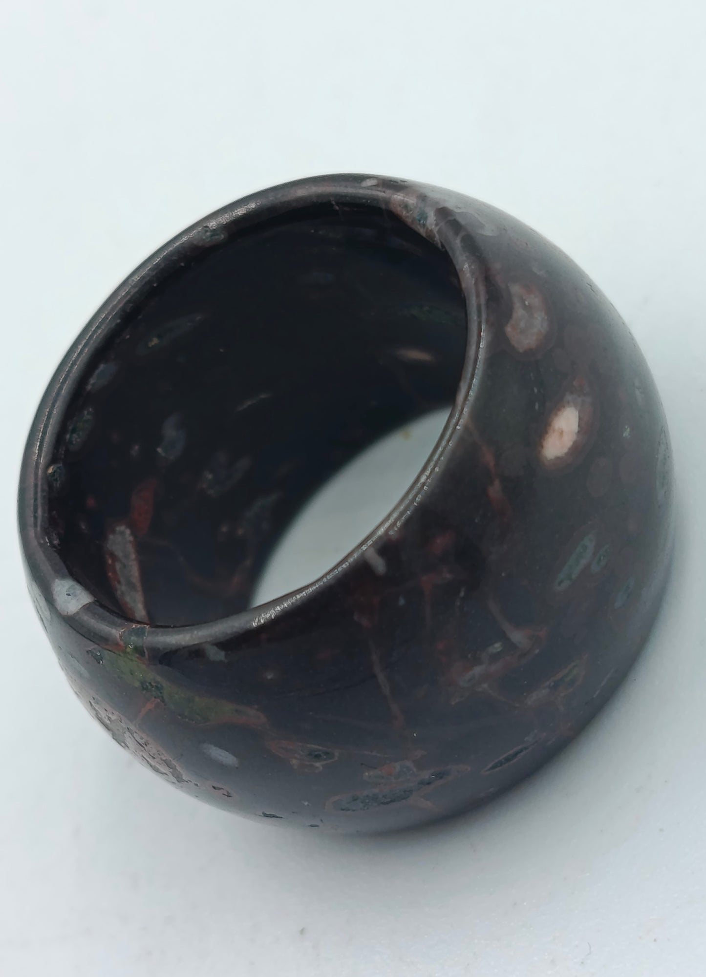 Breiter Steinring aus Jaspis