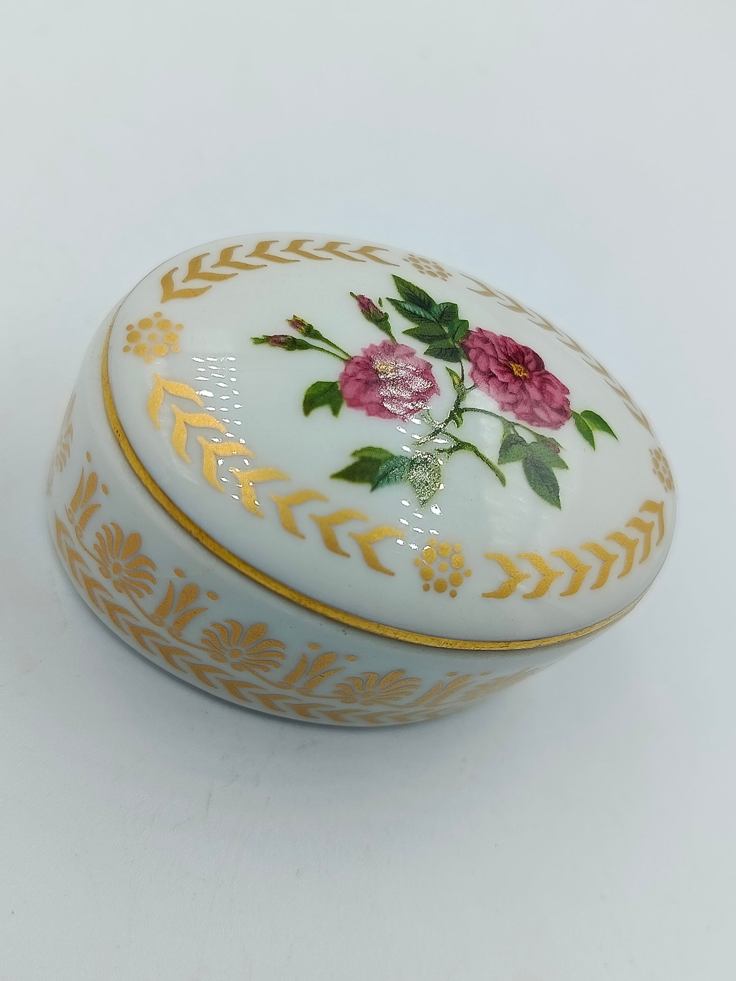 Porzellanschatulle „Empress Josephine’s Rose Garden“ (Limited Edition 1980)