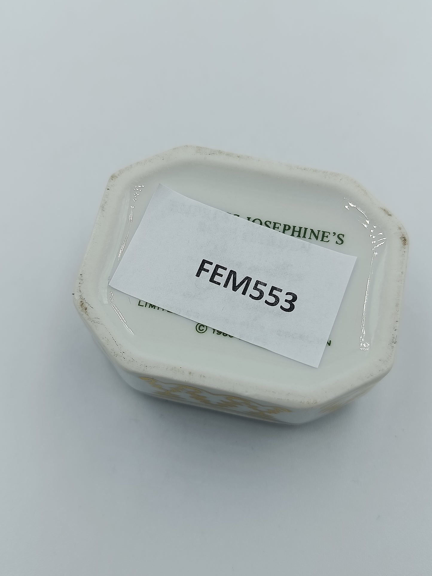 Porzellanschatulle  aus Empress Josephine’s Rose Garden