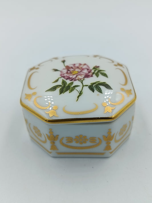 Porzellanschatulle aus Empress Josephine’s Rose Garden