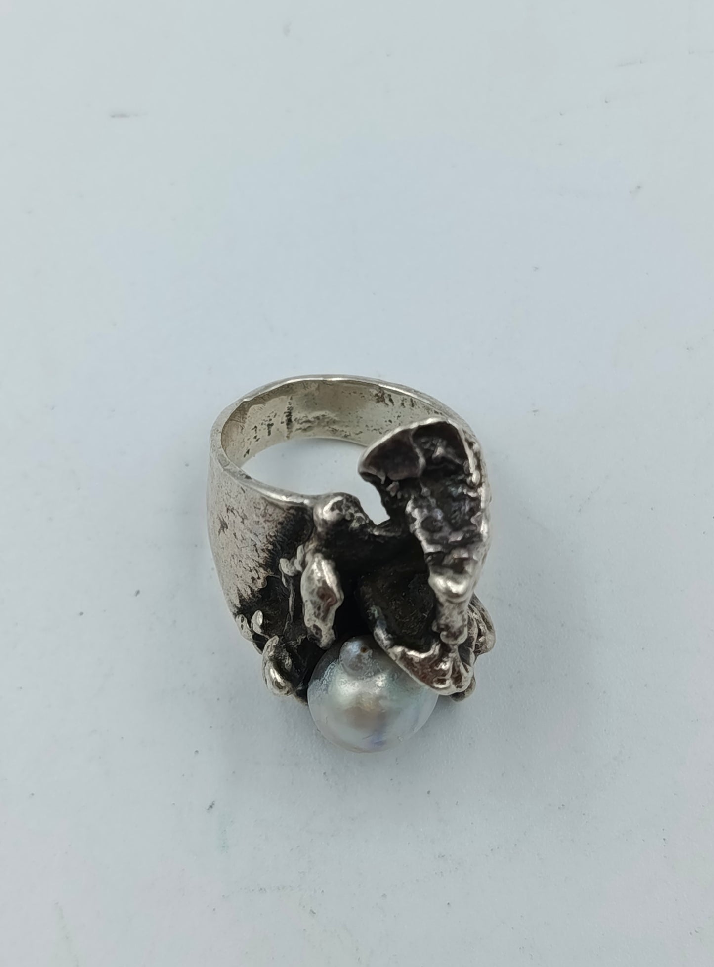 Künstlerischer 835 Silberring mit Zuchtperle