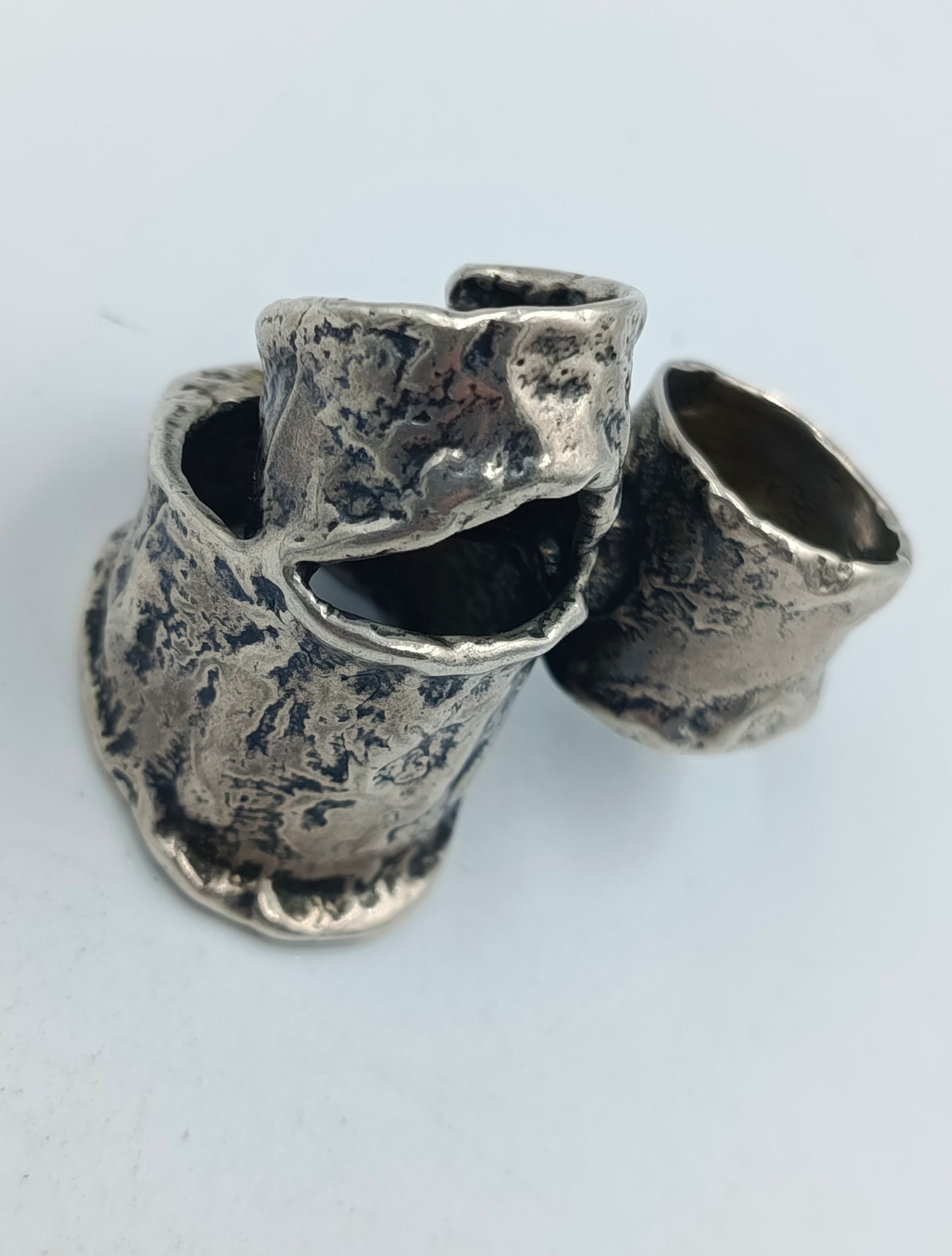 Antiker Silberring mit außergewöhnlichem Design