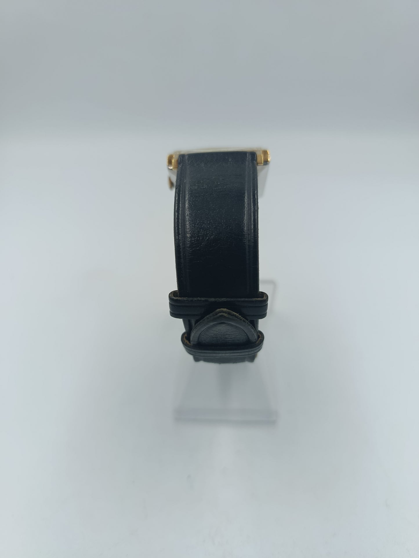 Mondia Swiss Vintage Herren Armbanduhr Rechteck Handaufzug Goldoptik Lederband