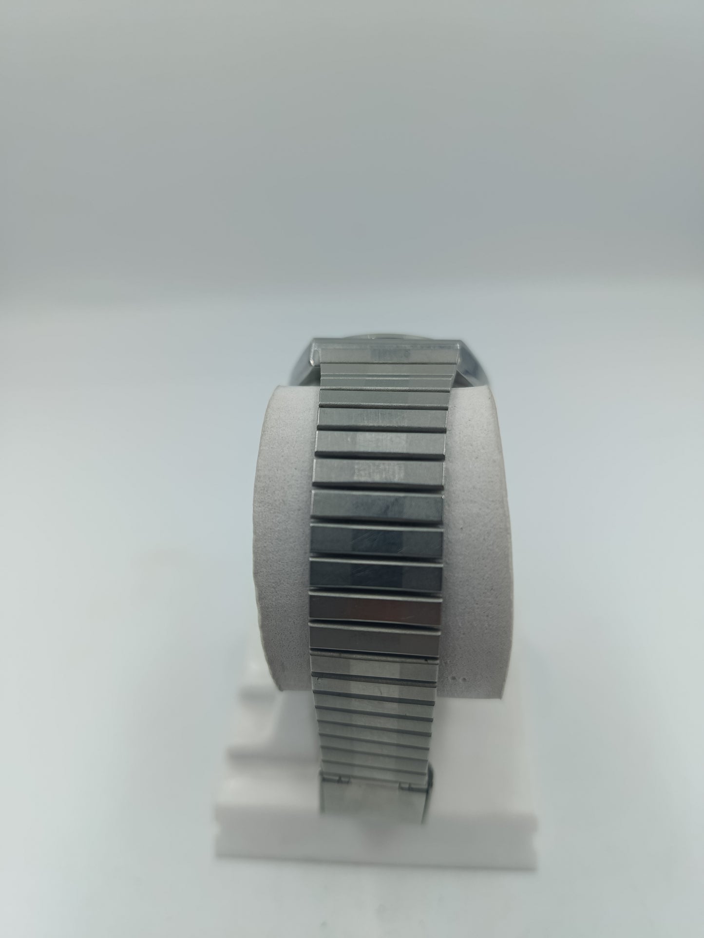 Piratron Herren Armbanduhr Vintage Quartz Edelstahl Day Date Silber