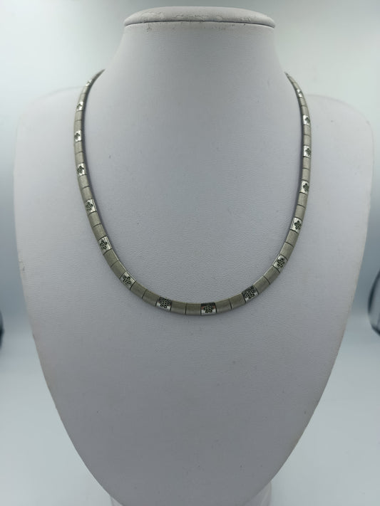 Schmuckset Halskette und Armband Silberfarben Vintage Design