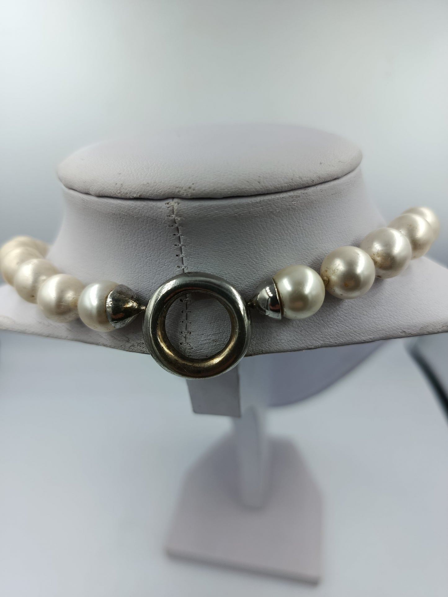 Klassische Perlenkette in Cremeweiß Vintage Stil