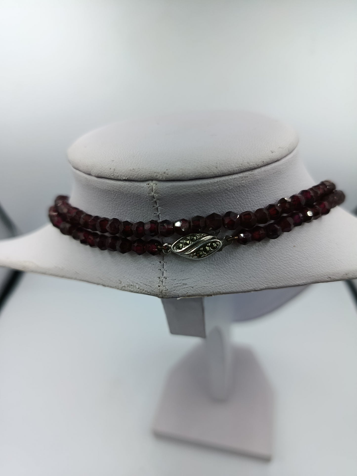 Doppelreihige Granatkette mit 925 Silberverschluss