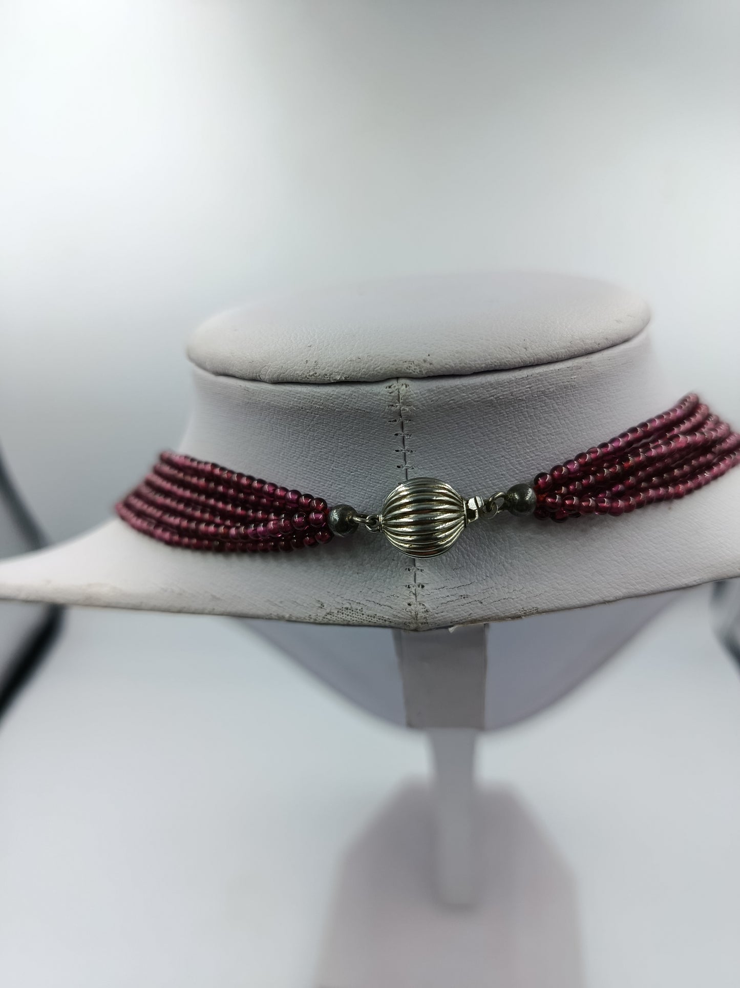 Mehrreihige Granatkette mit 925 Silberverschluss