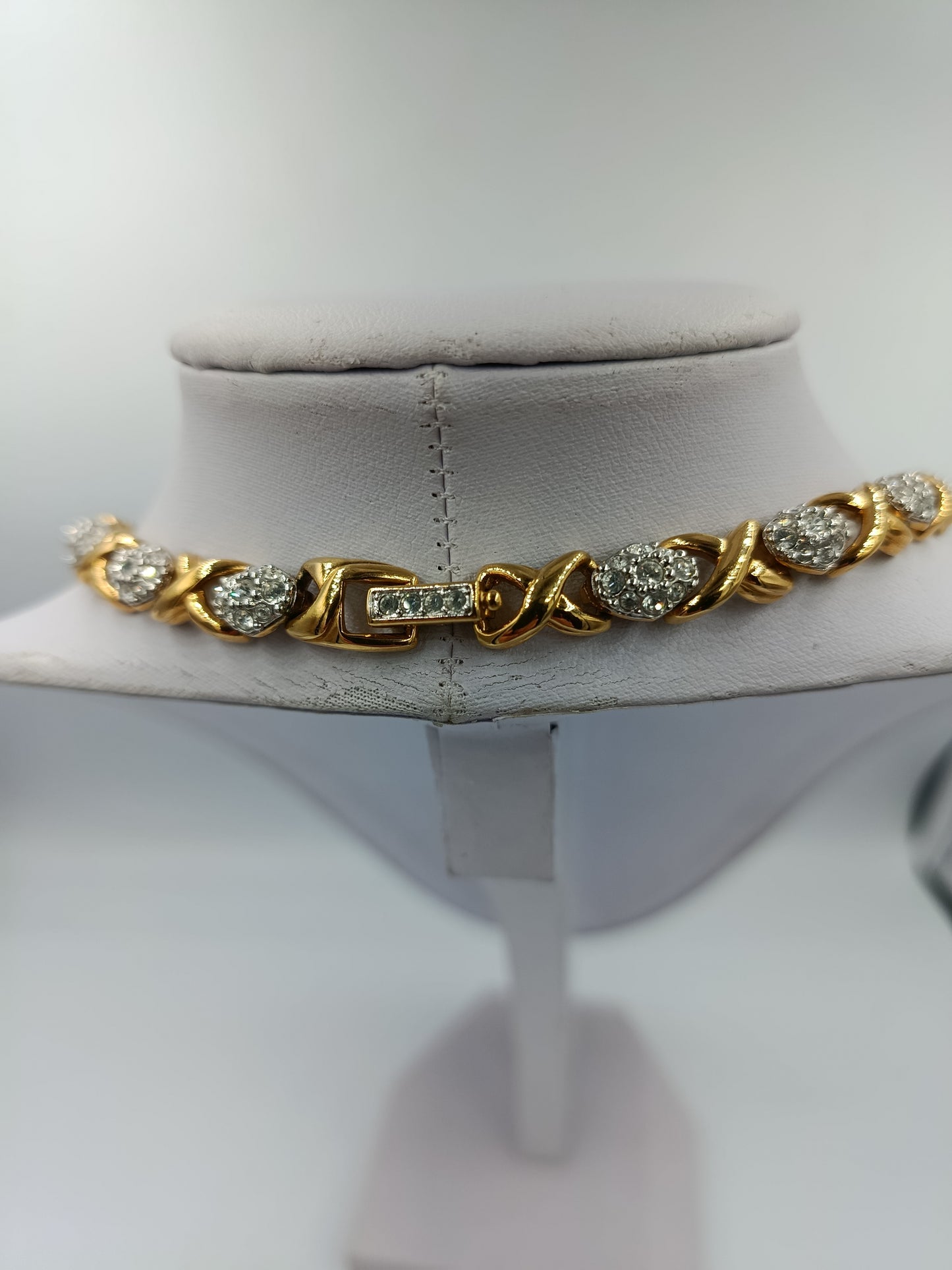 Swarovski Halskette in Goldoptik mit Kristallbesatz