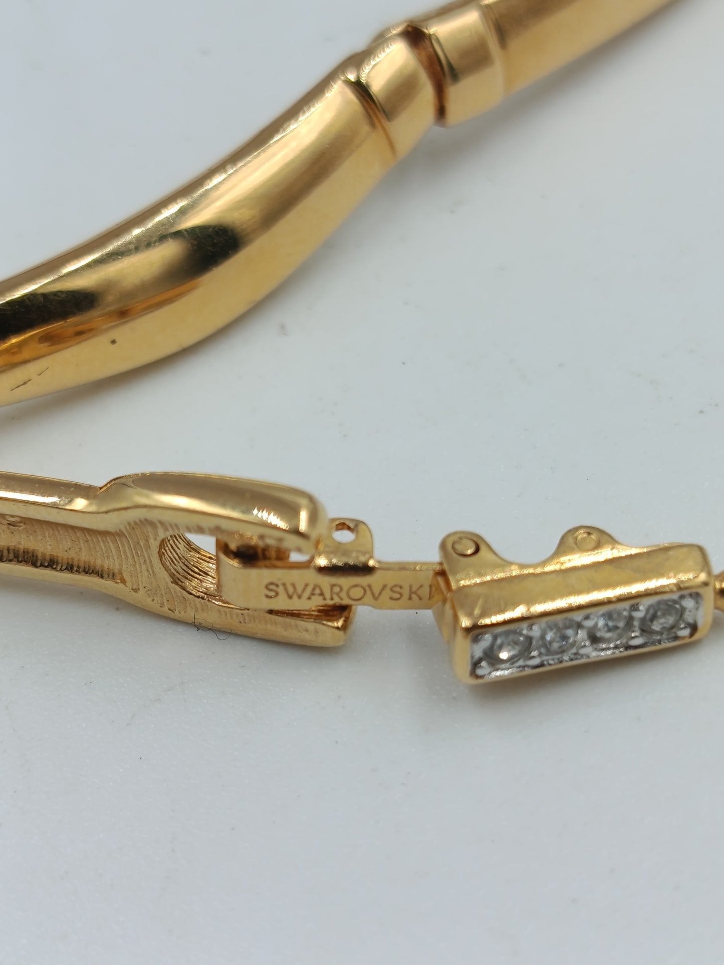 Swarovski Goldfarben Kristall Collier mit funkelnden Elementen