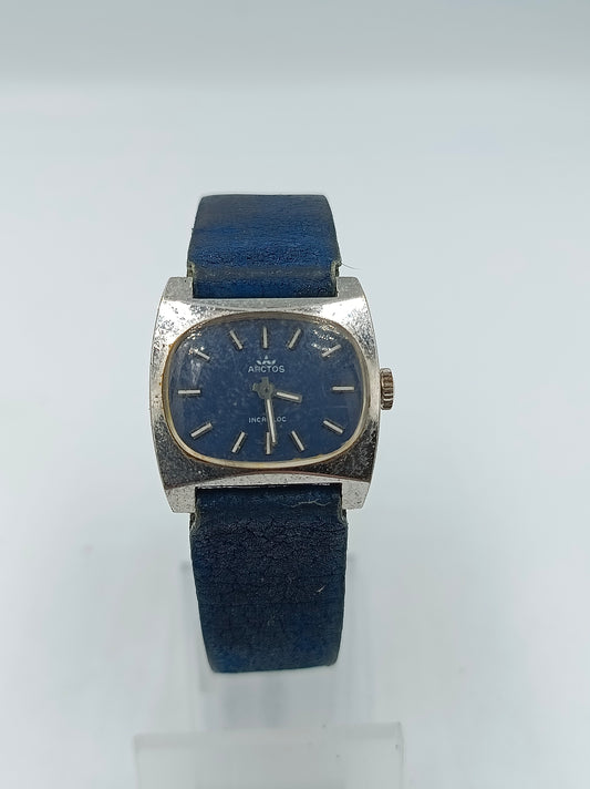 Arctos Damenarmbanduhr mit blauem Zifferblatt defekt