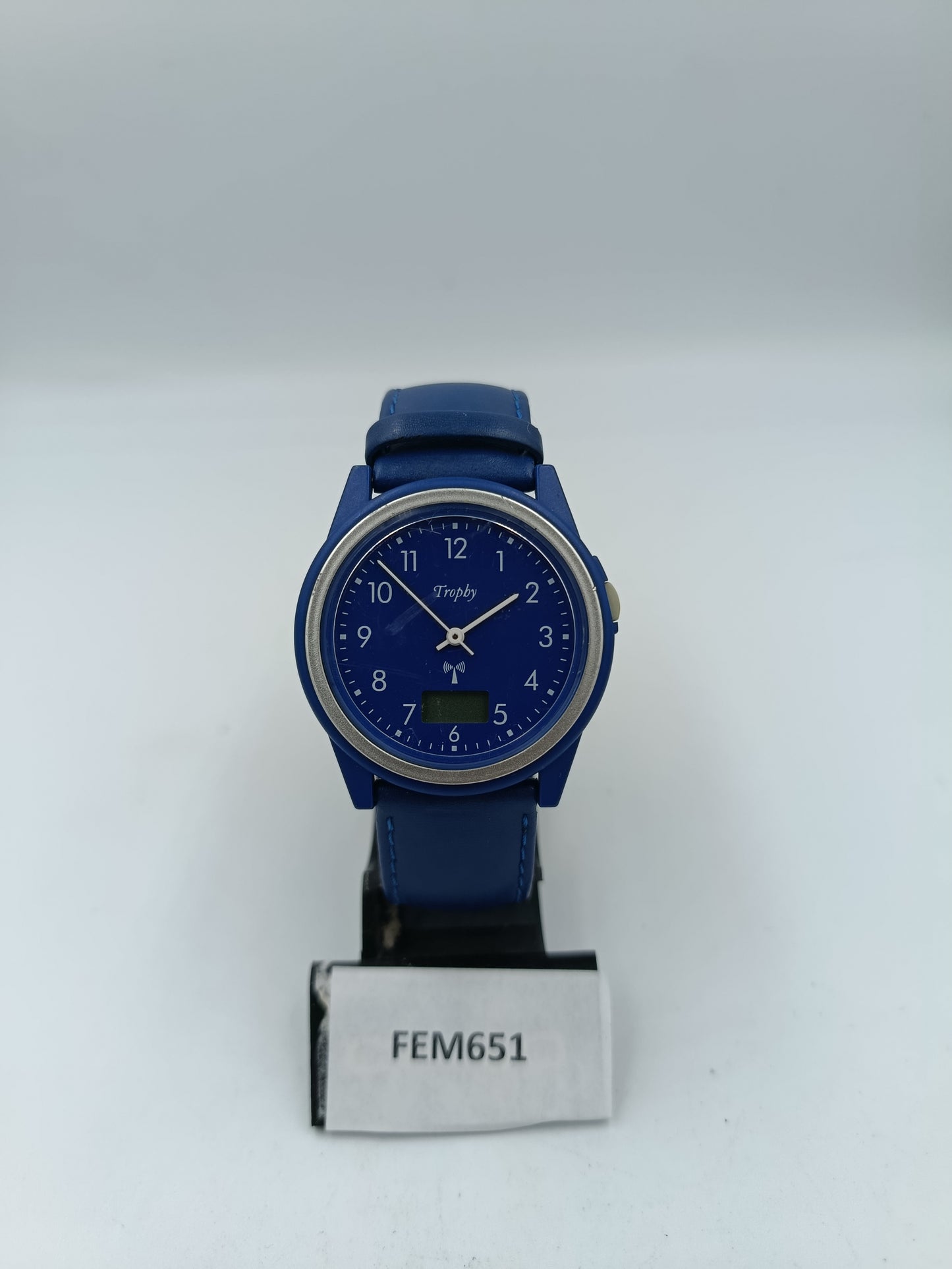 Trophy Armbanduhr in Blau mit Analog Digital Anzeige