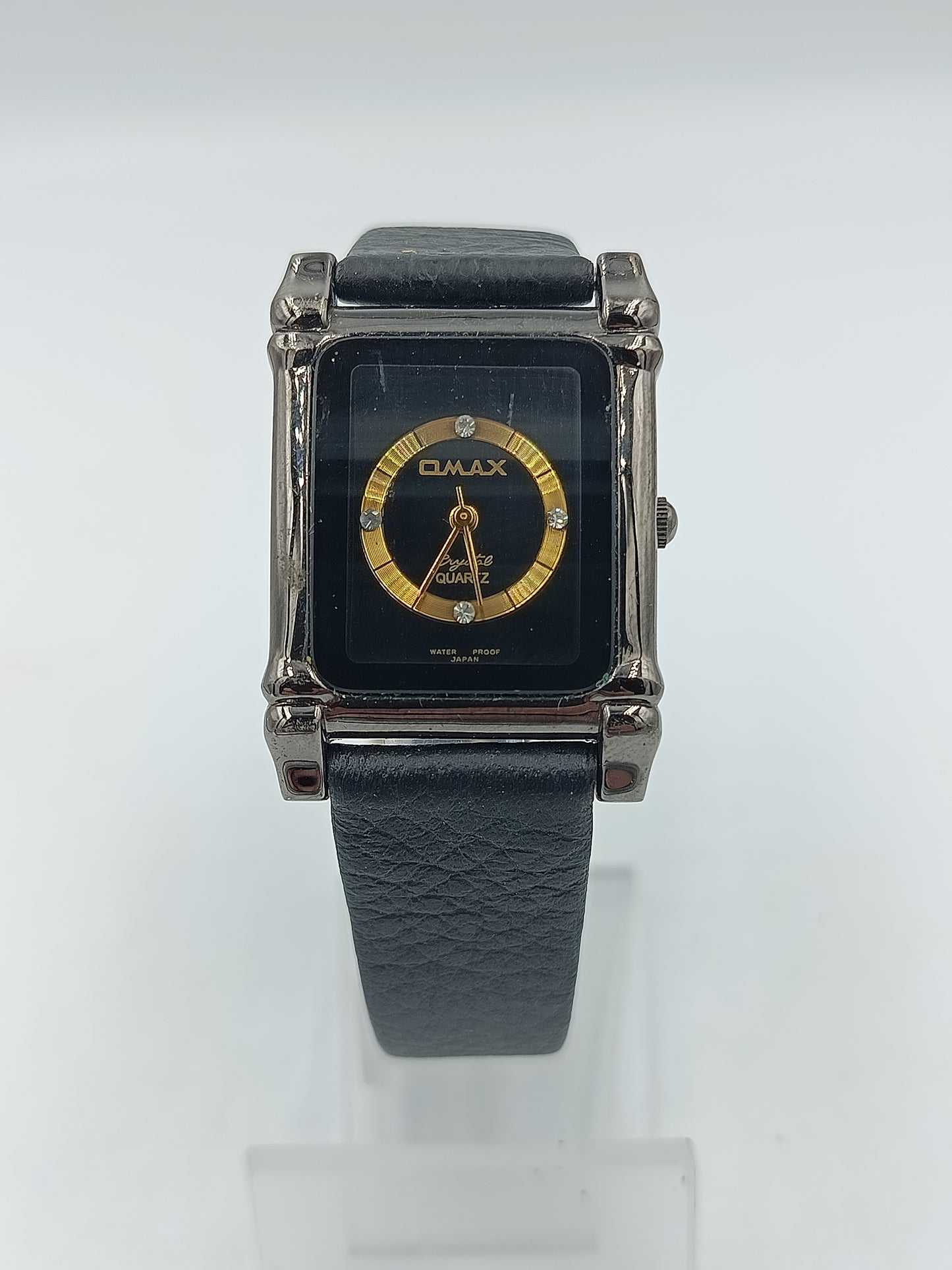 Omax Armbanduhr Schwarz Gold Rechteckig Lederband Elegant