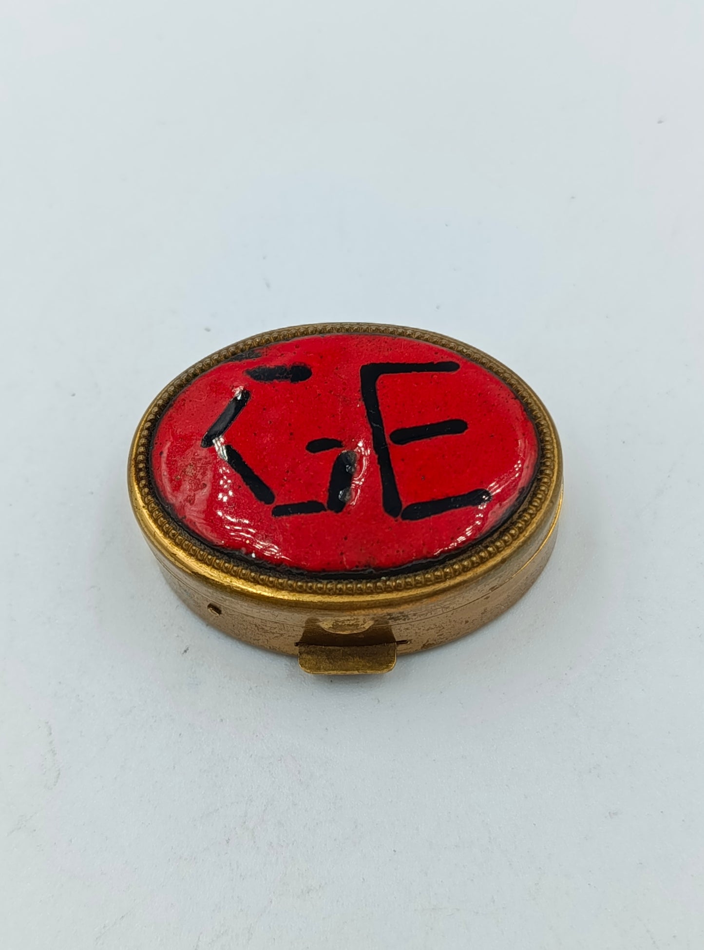 Kleine runde Schmuckdose Metall Goldfarben