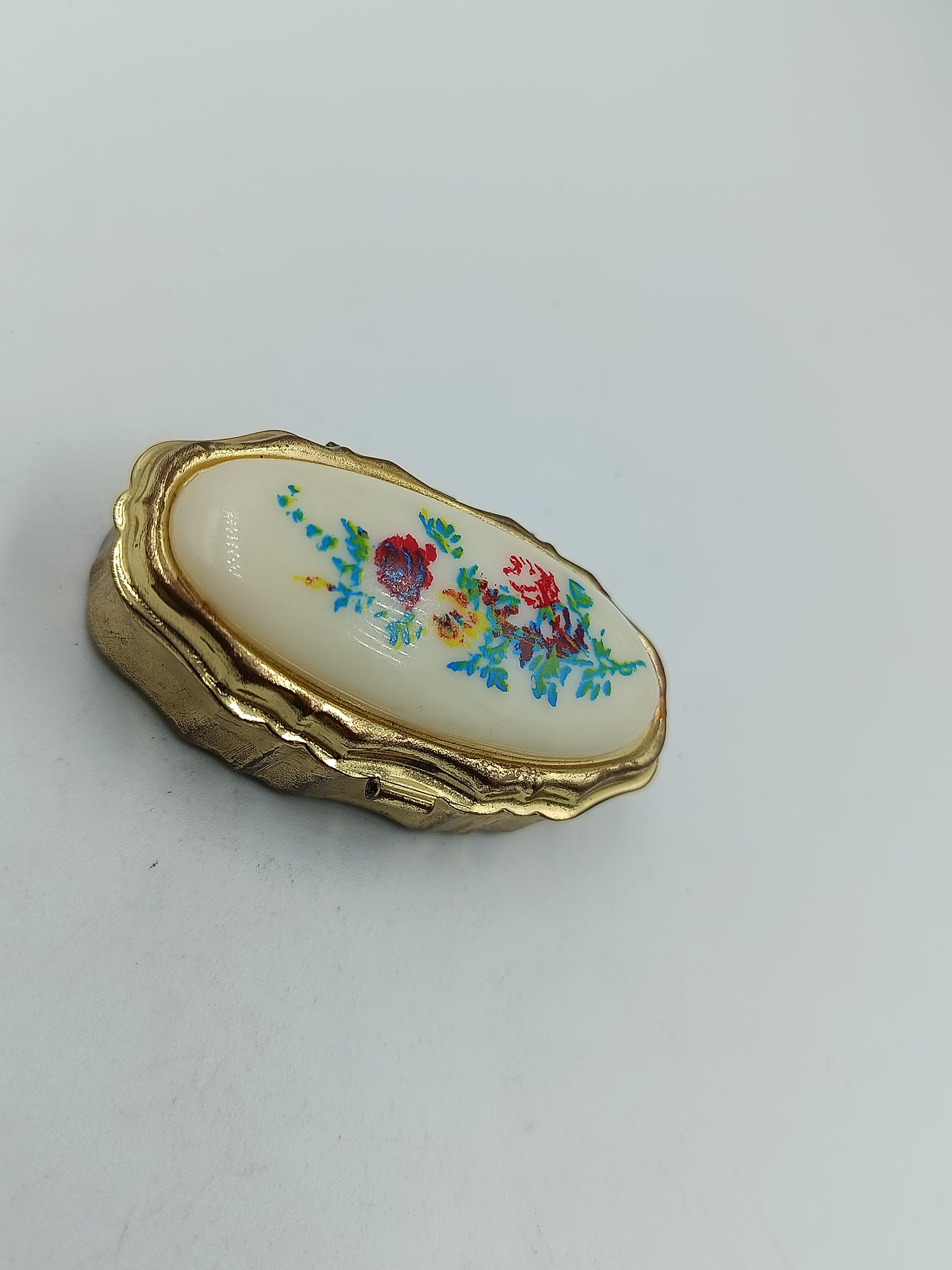 Zierliche ovale Vintage Dose aus Metall in Goldoptik mit floraler Bemalung Sammlerstück