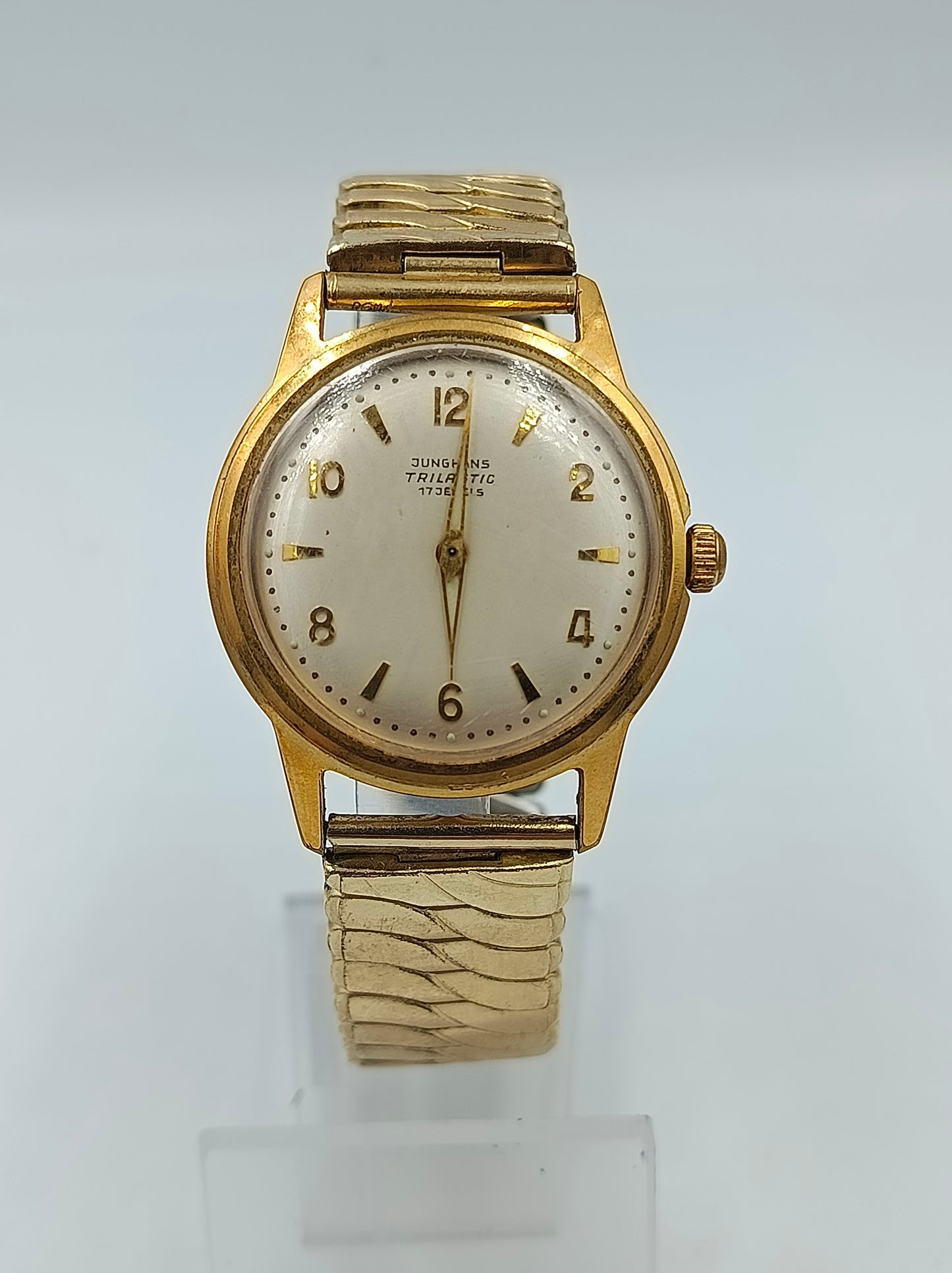 Junghans Trilastic Herrenarmbanduhr mit goldfarbenem Gehäuse