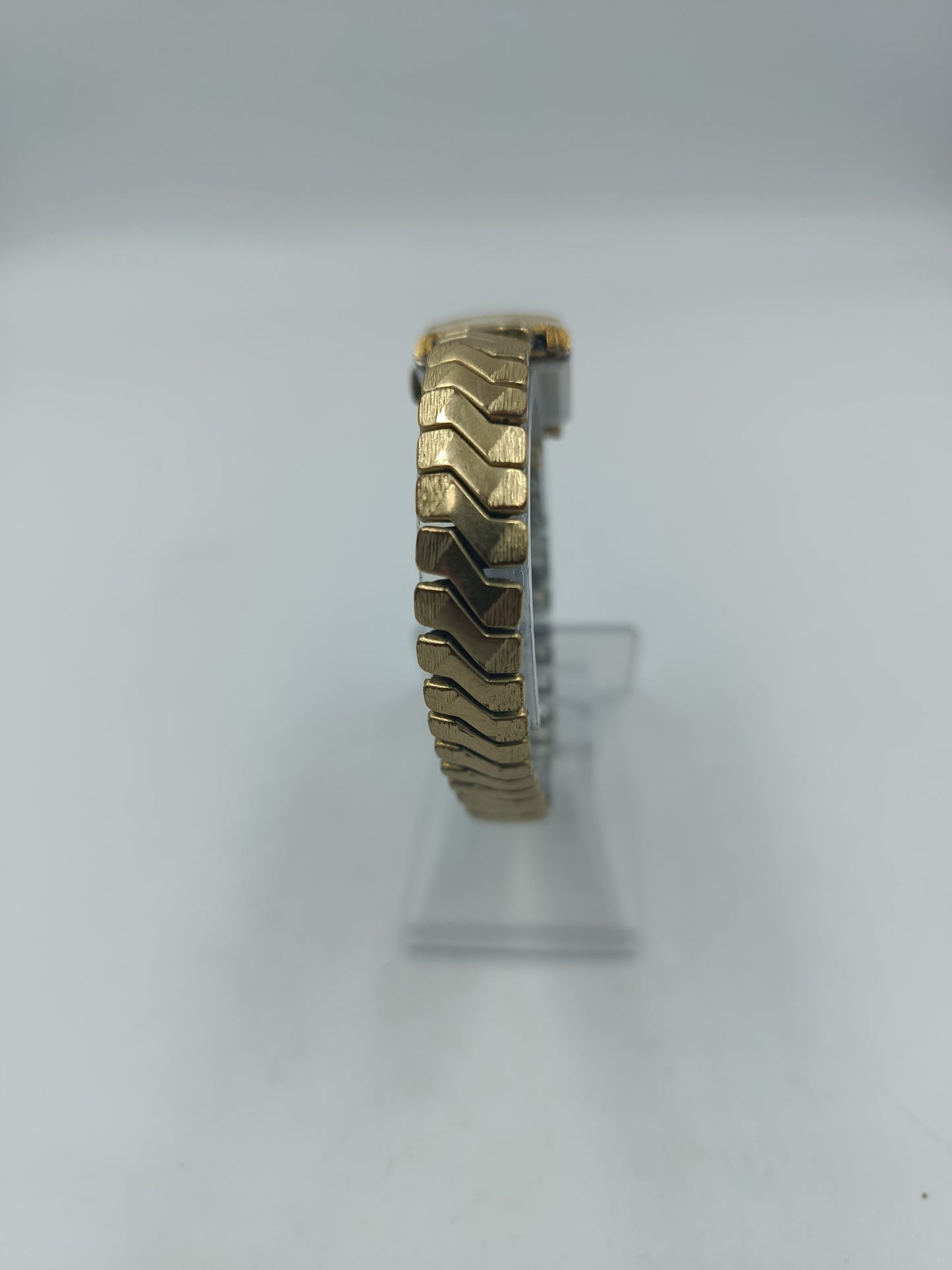 Certina Damen Armbanduhr Goldfarben Elastikband Vintage