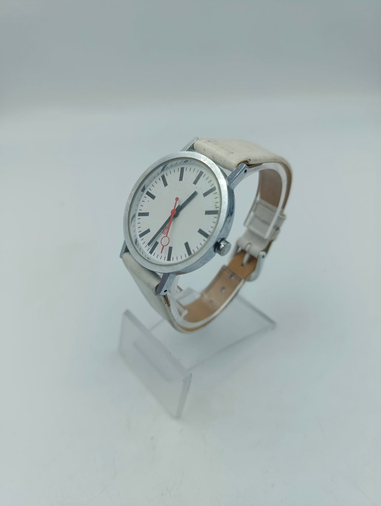 BU Herren und Damen Armbanduhr Minimalistisch Weiß Silber Quartz