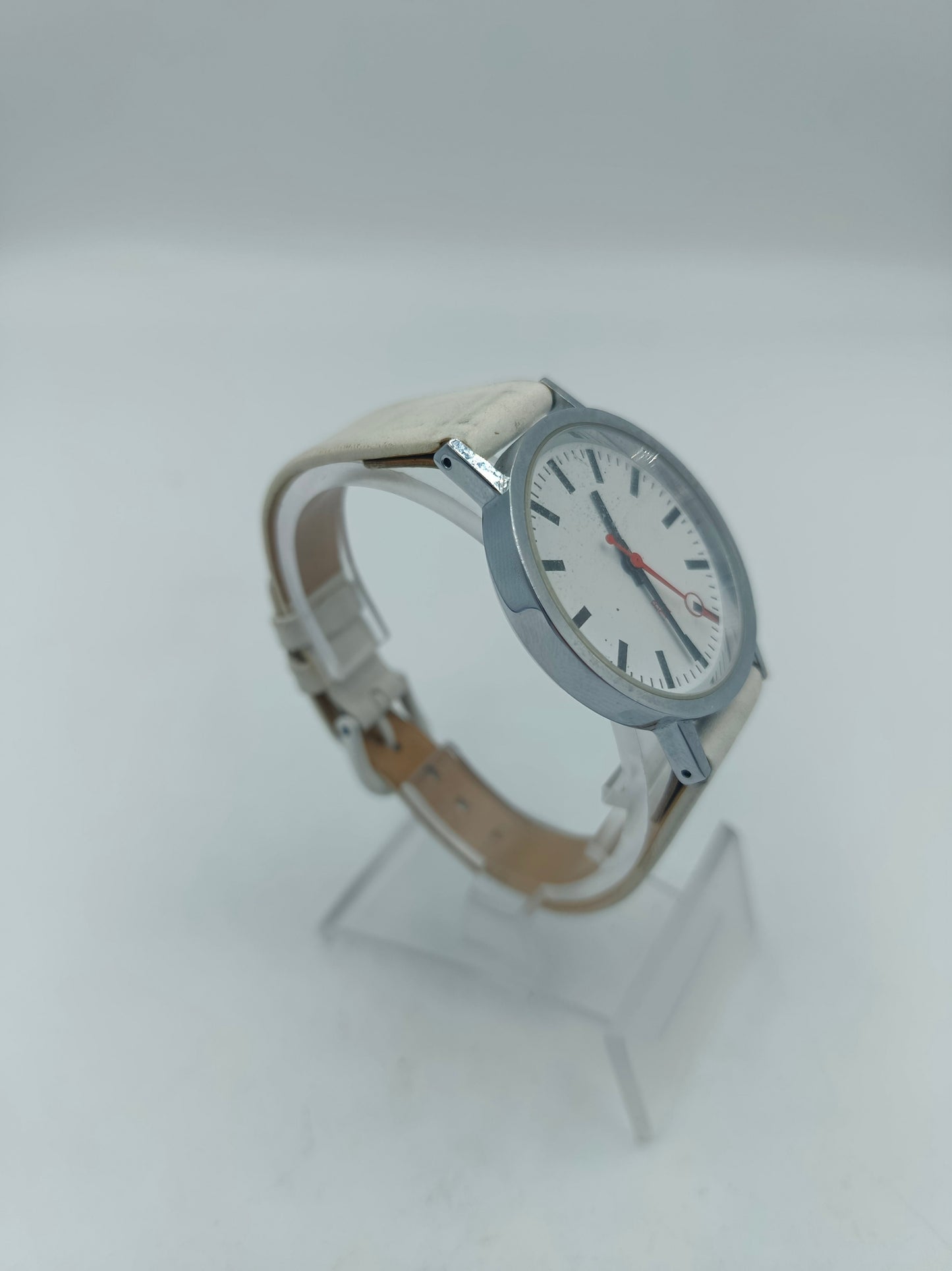 BU Herren und Damen Armbanduhr Minimalistisch Weiß Silber Quartz