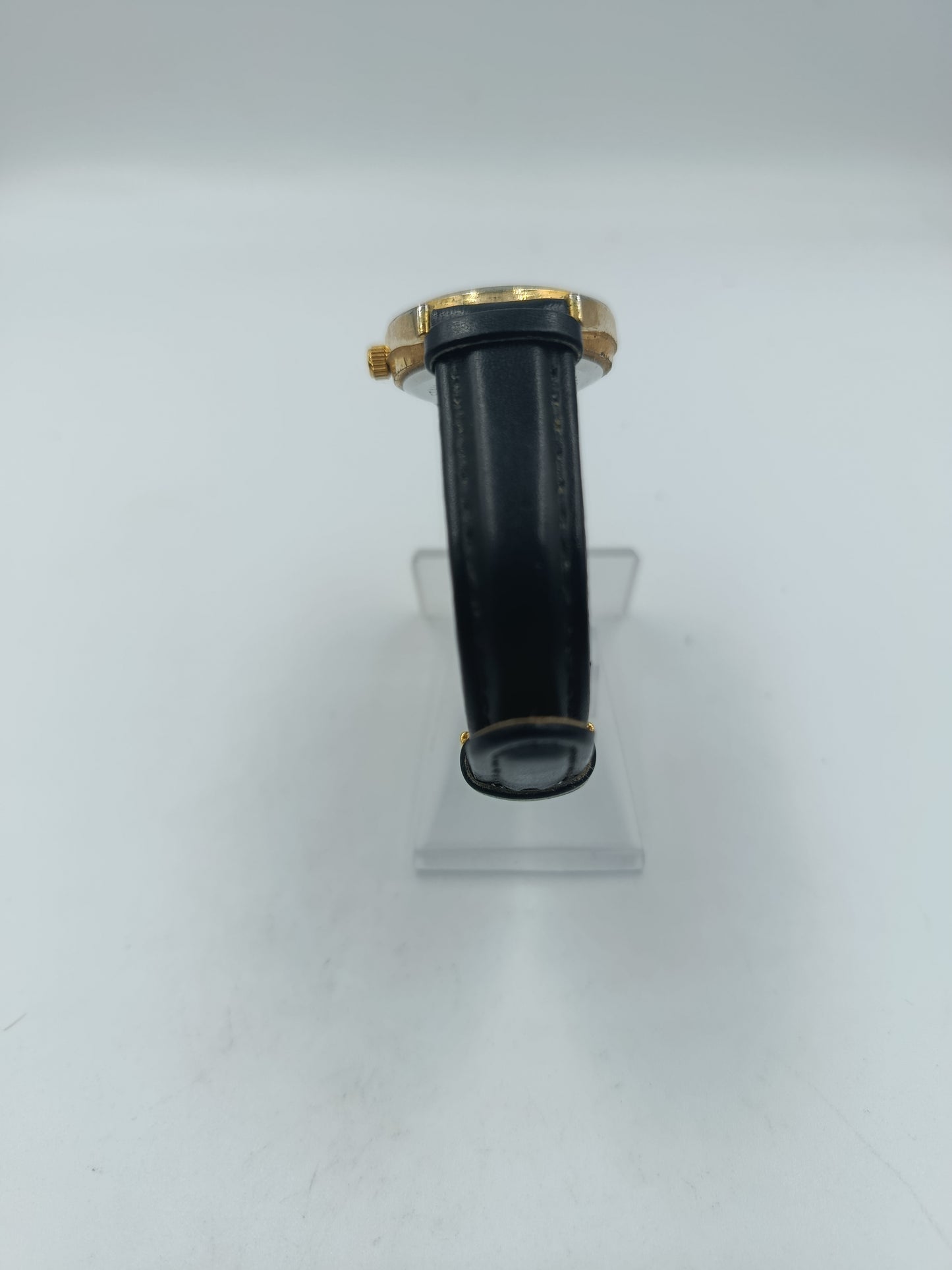 Mirron Damenarmbanduhr Gold Weiß Schwarz Quartz