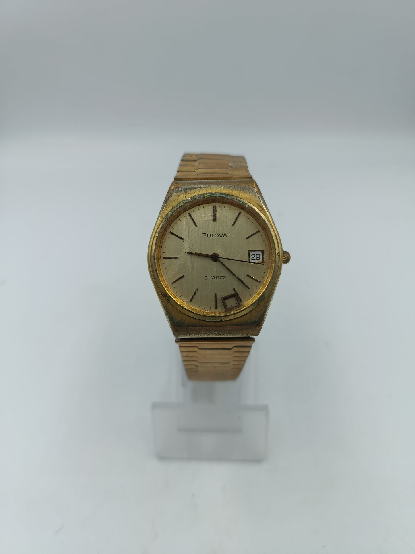 Bulova Herrenarmbanduhr Goldfarben Quartz Vintage