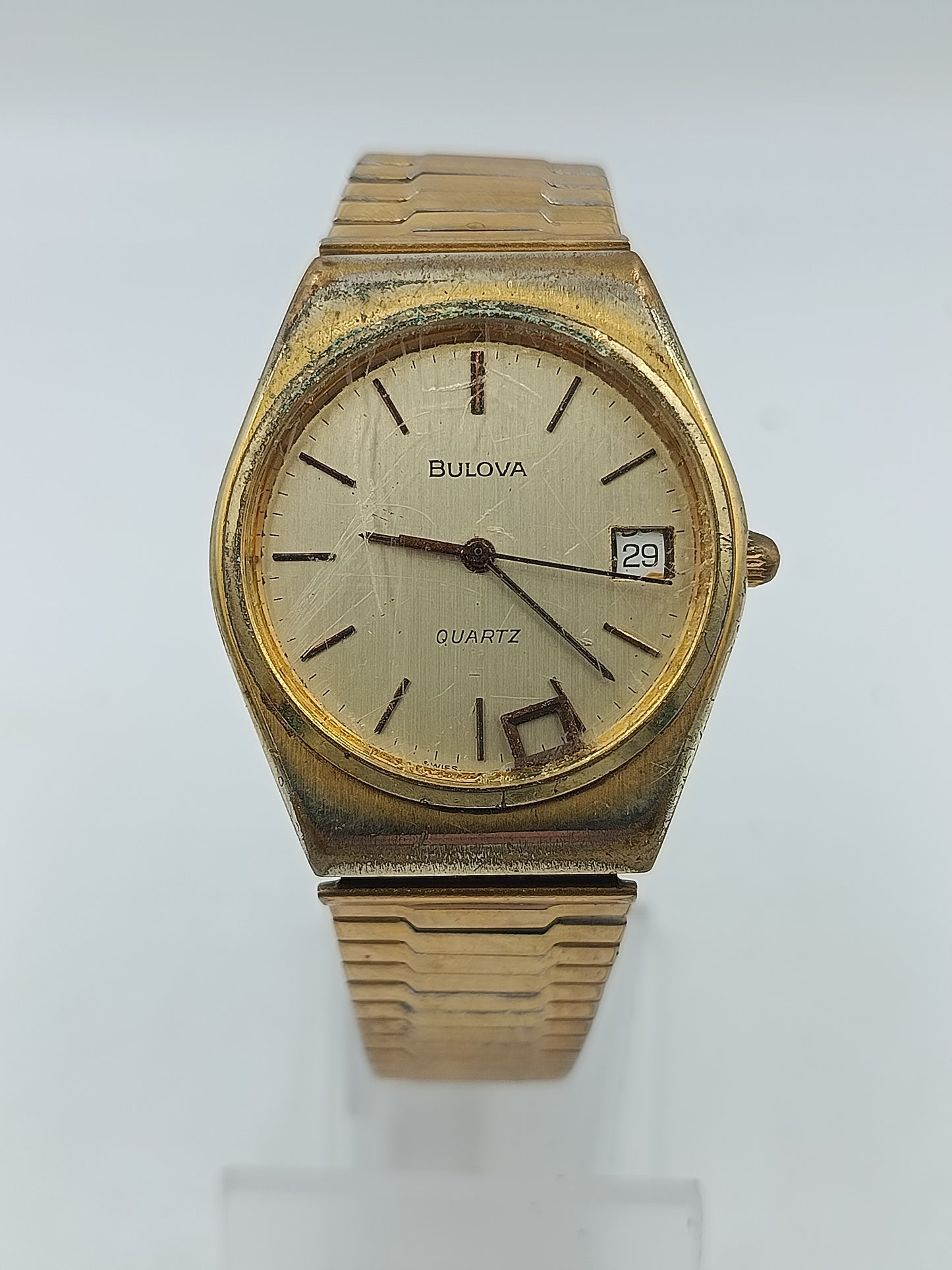 Bulova Herrenarmbanduhr Goldfarben Quartz Vintage