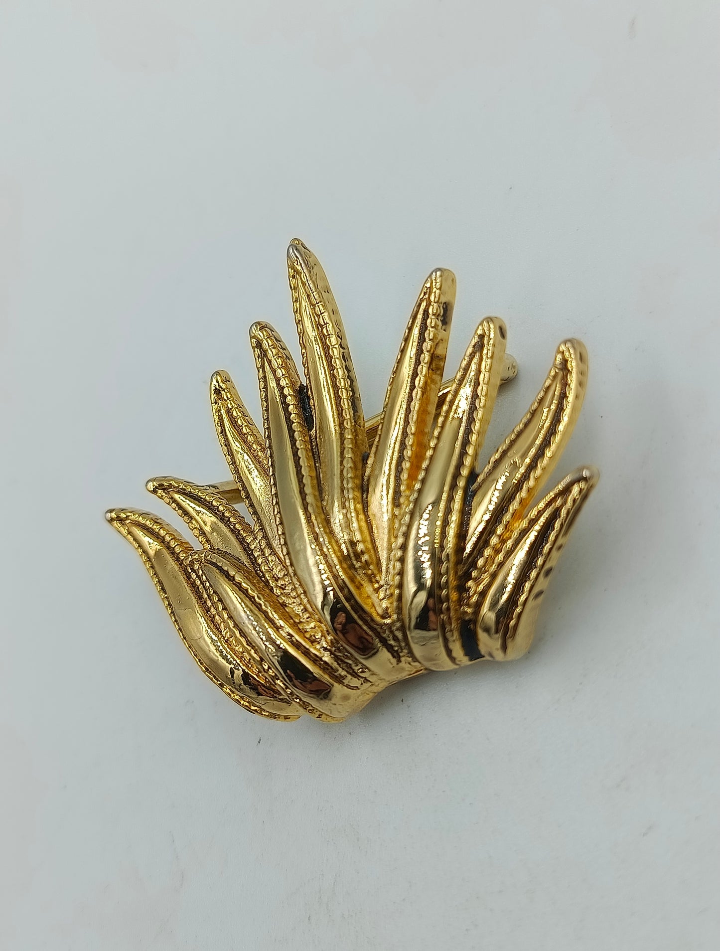 Goldfarbene Anhänger Made in Spain Vintage Design